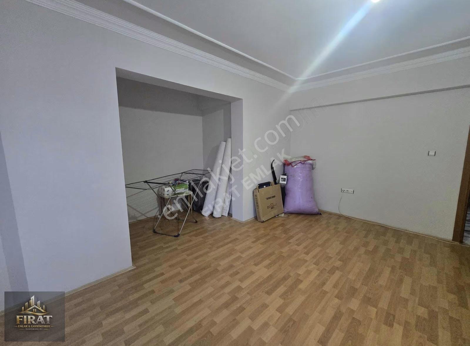 Abdullahpaşa'da Satılık 3+1 Daire, 175m², Merkezi Konum - Görsel 23