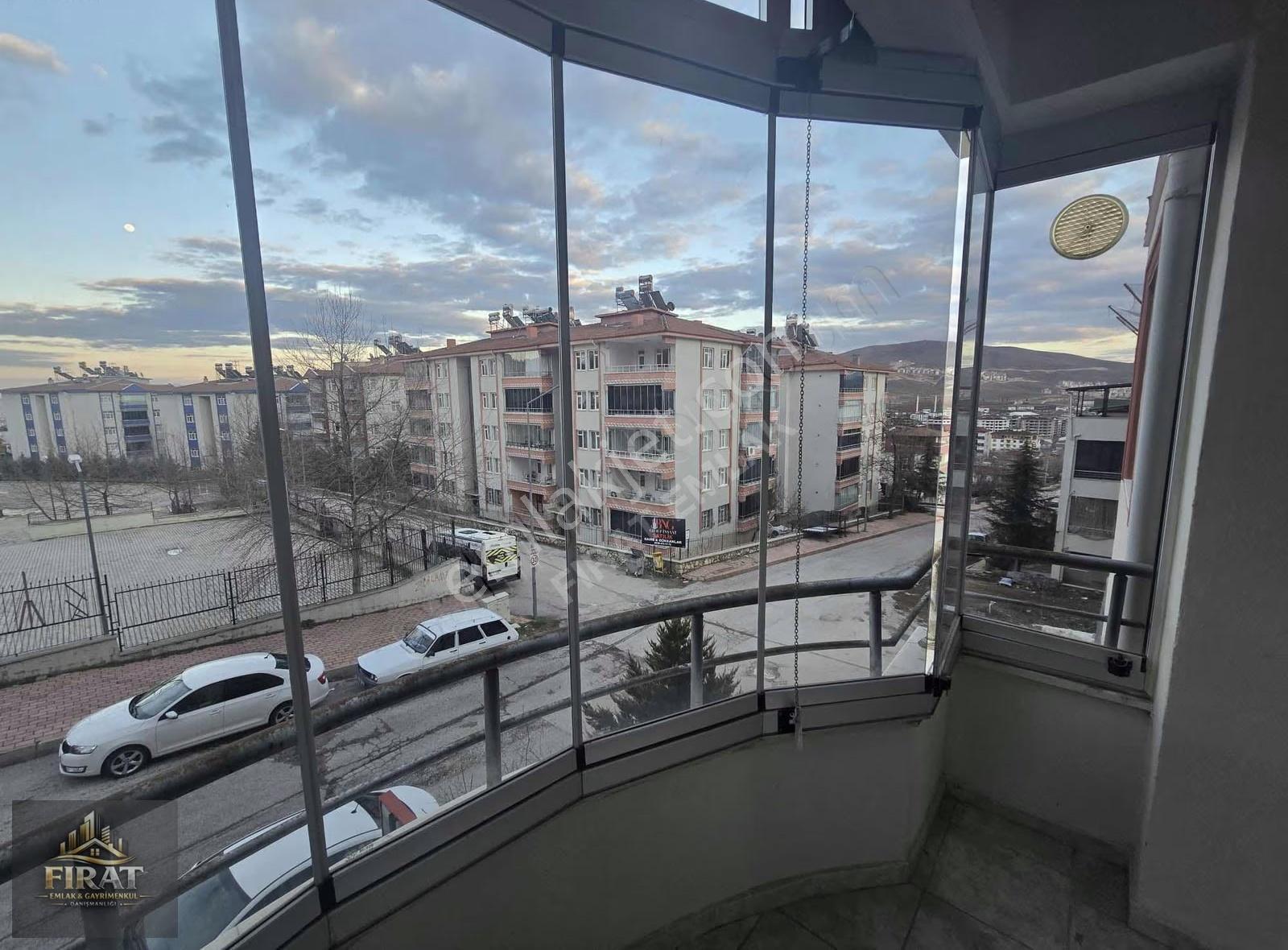 Abdullahpaşa'da Satılık 3+1 Daire, 175m², Merkezi Konum - Görsel 12