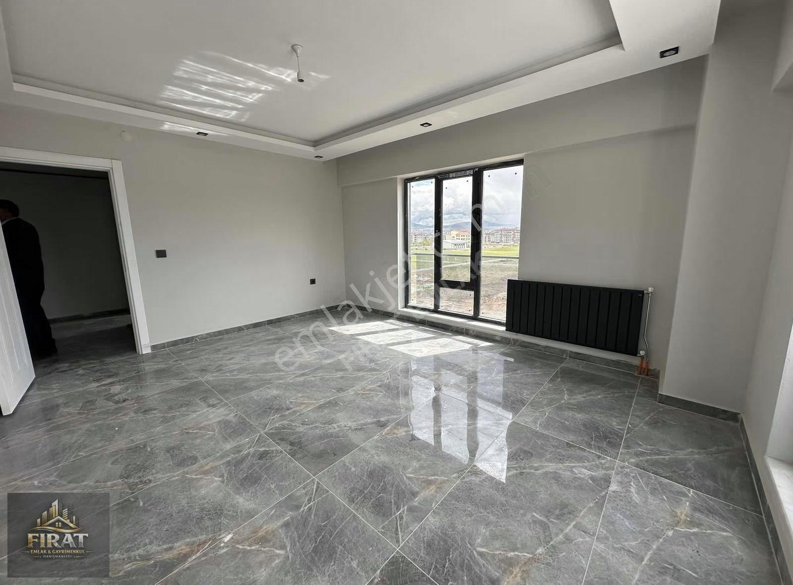 Satılık 1+1 Lüks Ofis - 60m² - Ana Cadde Üzeri - Görsel 11