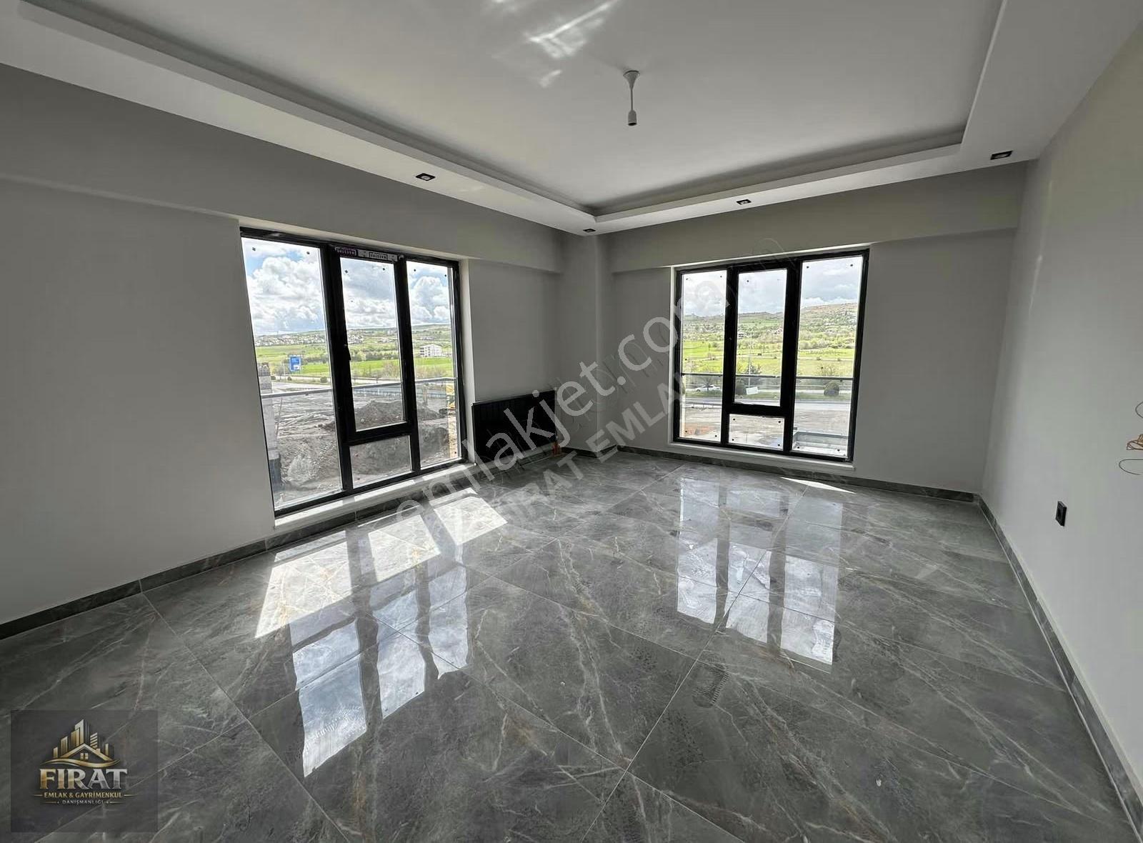 Satılık 1+1 Lüks Ofis - 60m² - Ana Cadde Üzeri - Görsel 8
