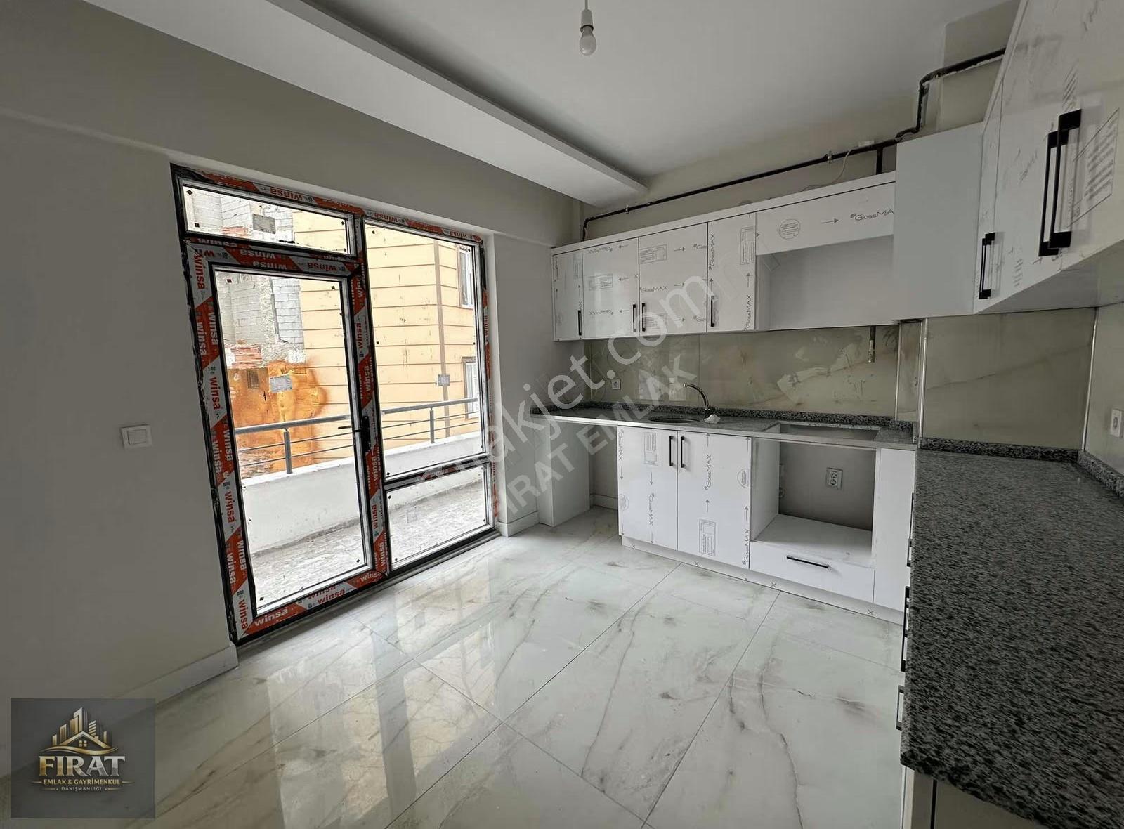 Sarayatik'te Satılık 3+1 Daire, 165m², Karakol Karşısı - Görsel 11