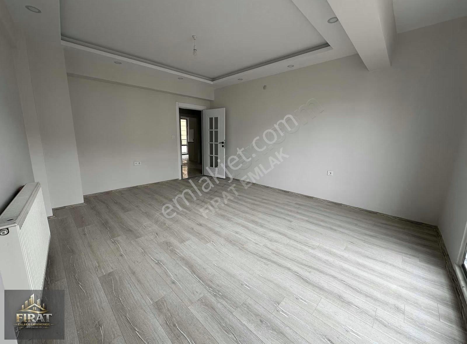 Sarayatik'te Satılık 3+1 Daire, 165m², Karakol Karşısı - Görsel 9