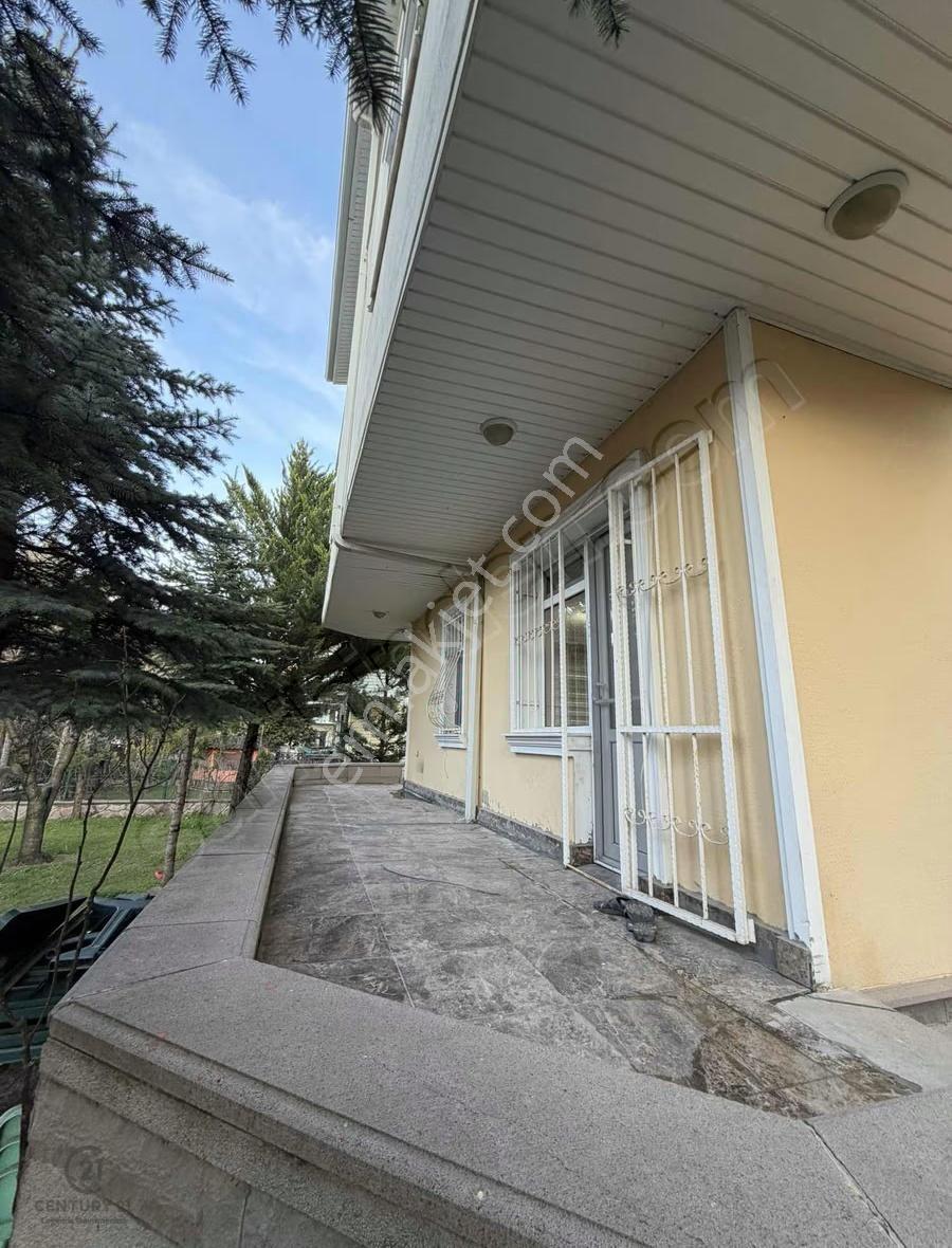 Gölbaşı Eymir Villalarında Ferah Konumlu,bahçeli Özel Villa - Görsel 12