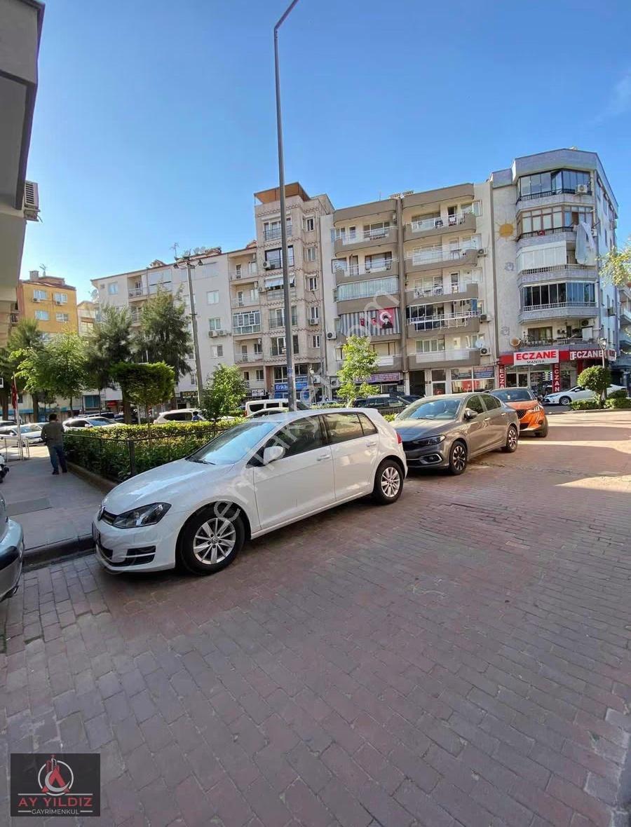 Manisa Çarşı Mh. 17m2 Hazır Kiracılı Satılık Yatırımlık Dükkan - Görsel 3