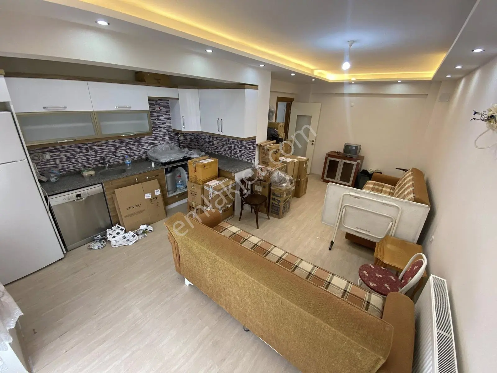 Şirinevlerde 2+1 Site İçi Satılık Daire - Görsel 5