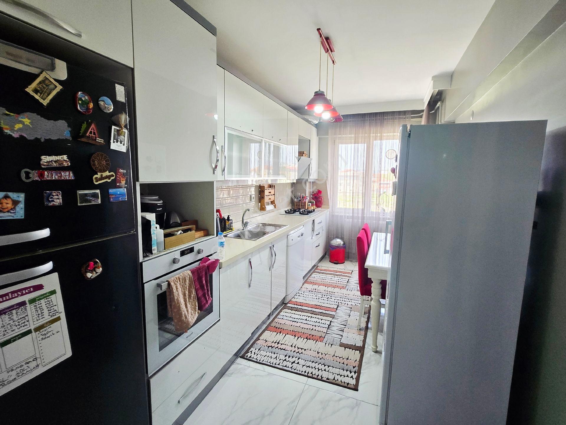 Remax Çark Cd Yakın 3. Kat Satılık Lüks Daire - Görsel 12