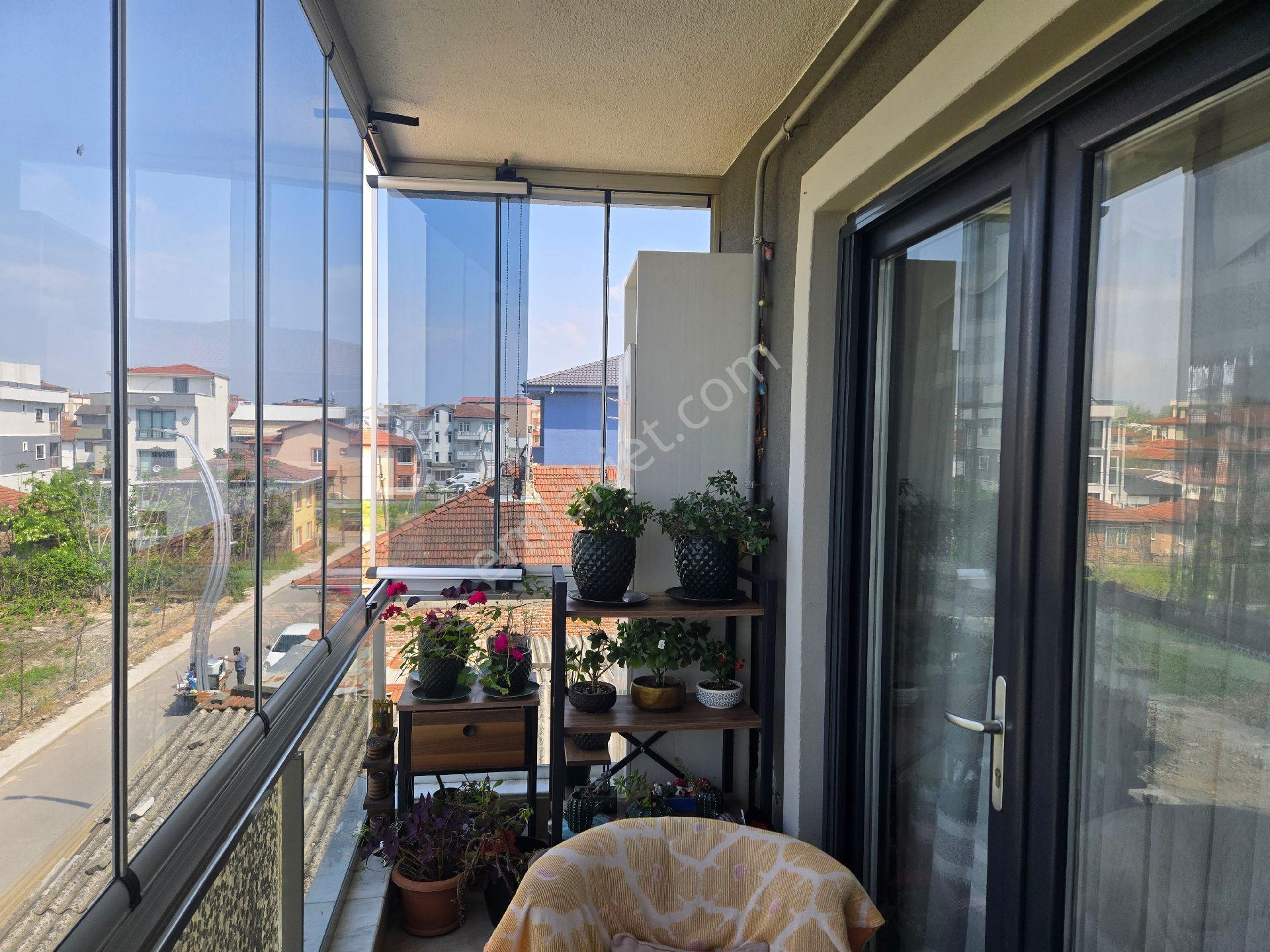 Remax Çark Cd Yakın 3. Kat Satılık Lüks Daire - Görsel 14