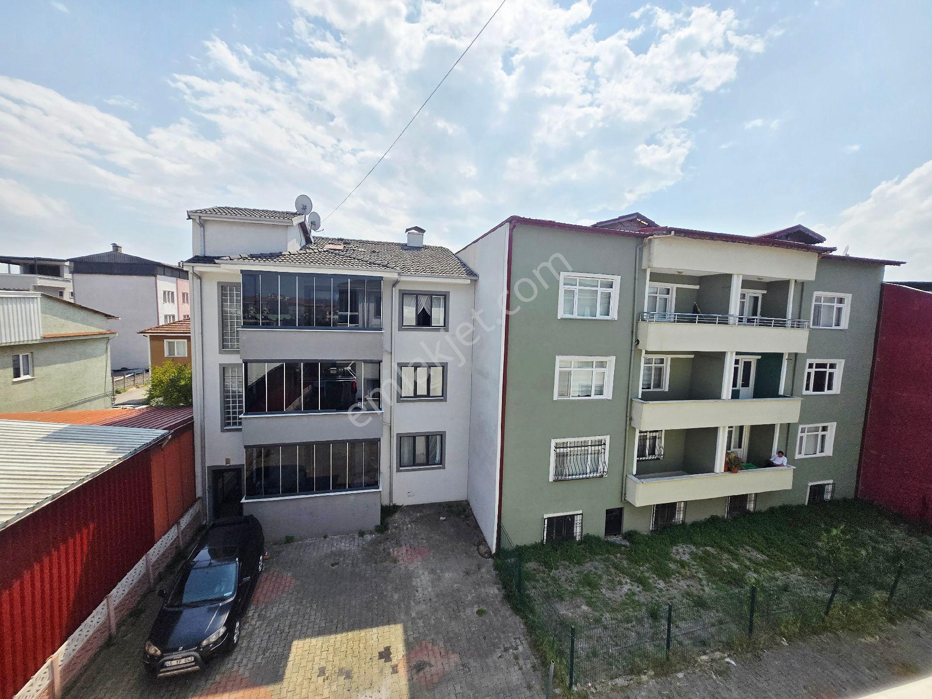 Remax Çark Cd Yakın 3. Kat Satılık Lüks Daire - Görsel 25
