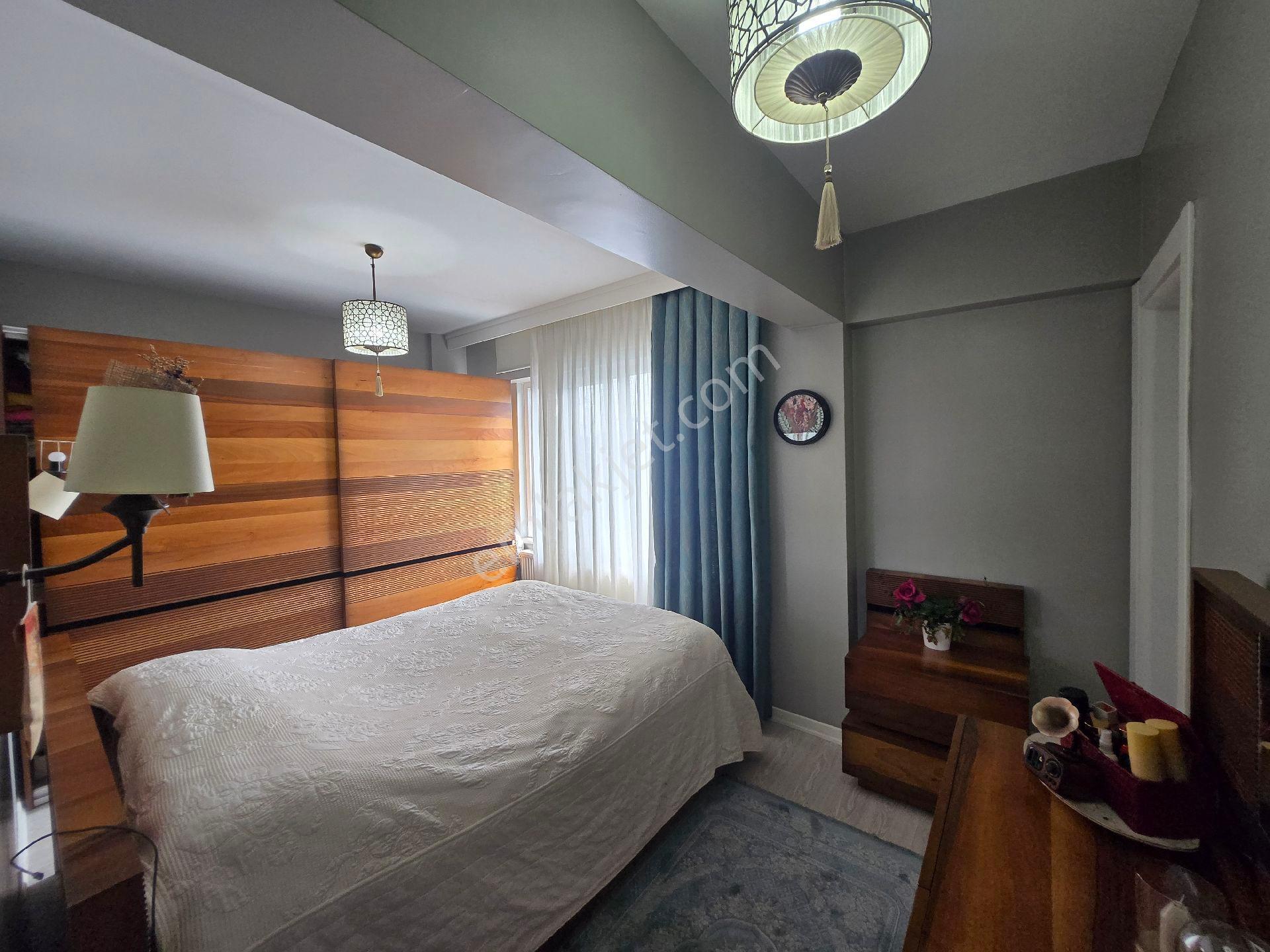 Remax Çark Cd Yakın 3. Kat Satılık Lüks Daire - Görsel 28