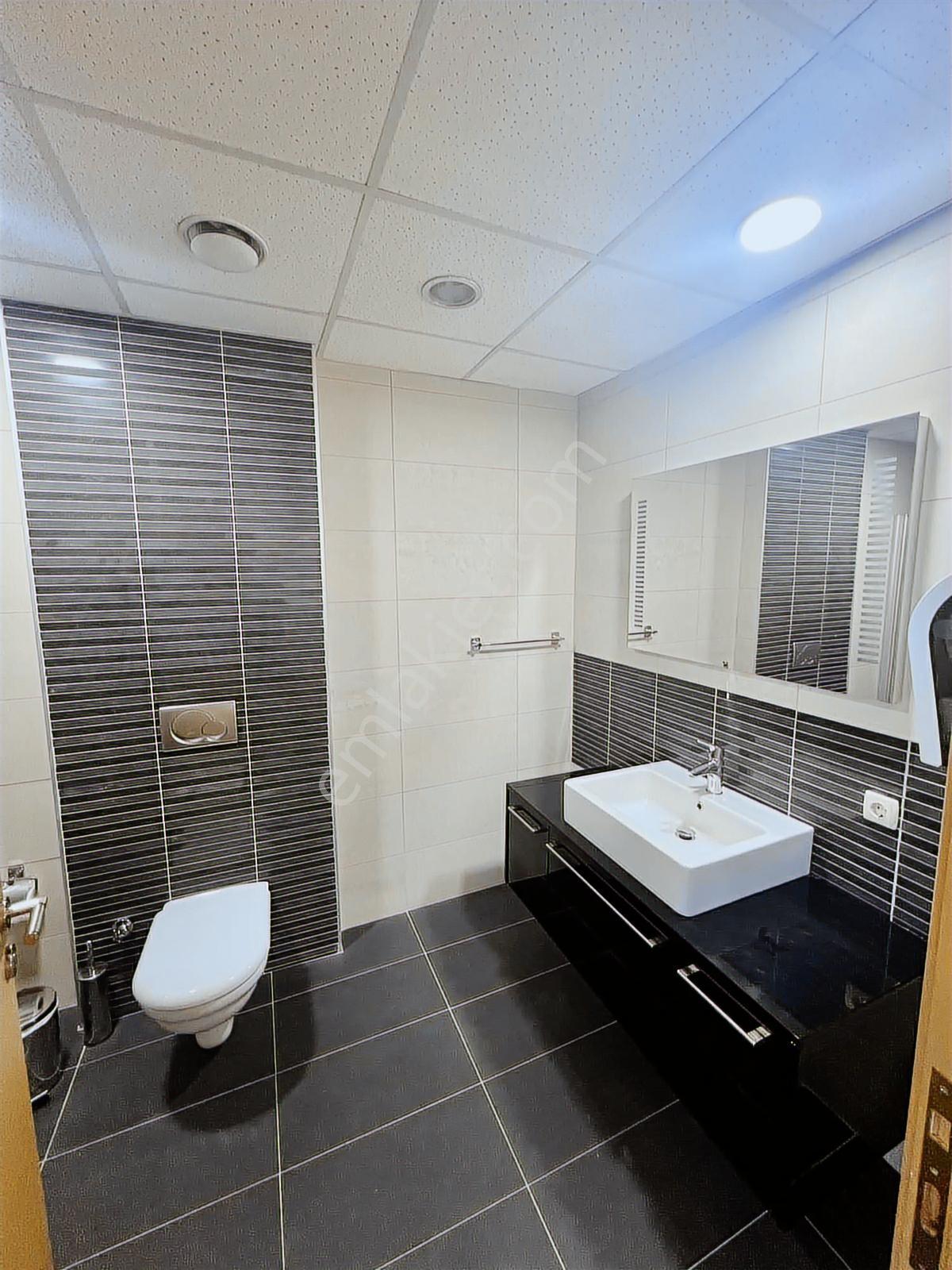 Bahçelievler Basınekspers 'te Kiralık Prestijli Ofis Plaza Katı - Görsel 30