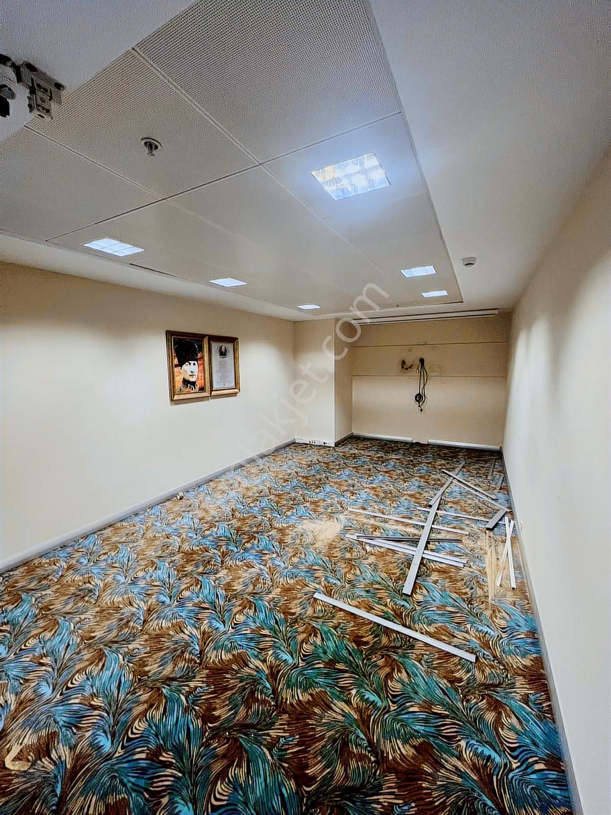 Bahçelievler Basınekspers 'te Kiralık Prestijli Ofis Plaza Katı - Görsel 12