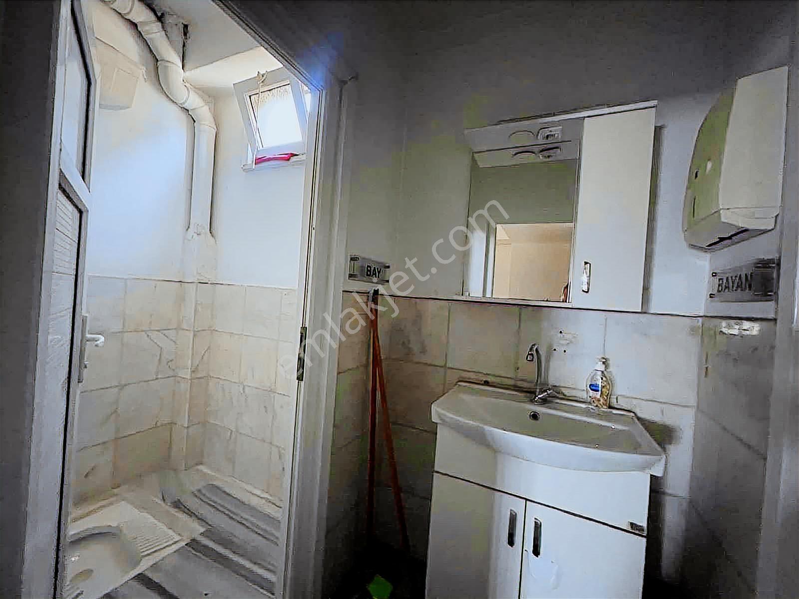 Bahçelievler Yenibosna'da Yük Asansörlü Boş İmalathane-depo - Görsel 14