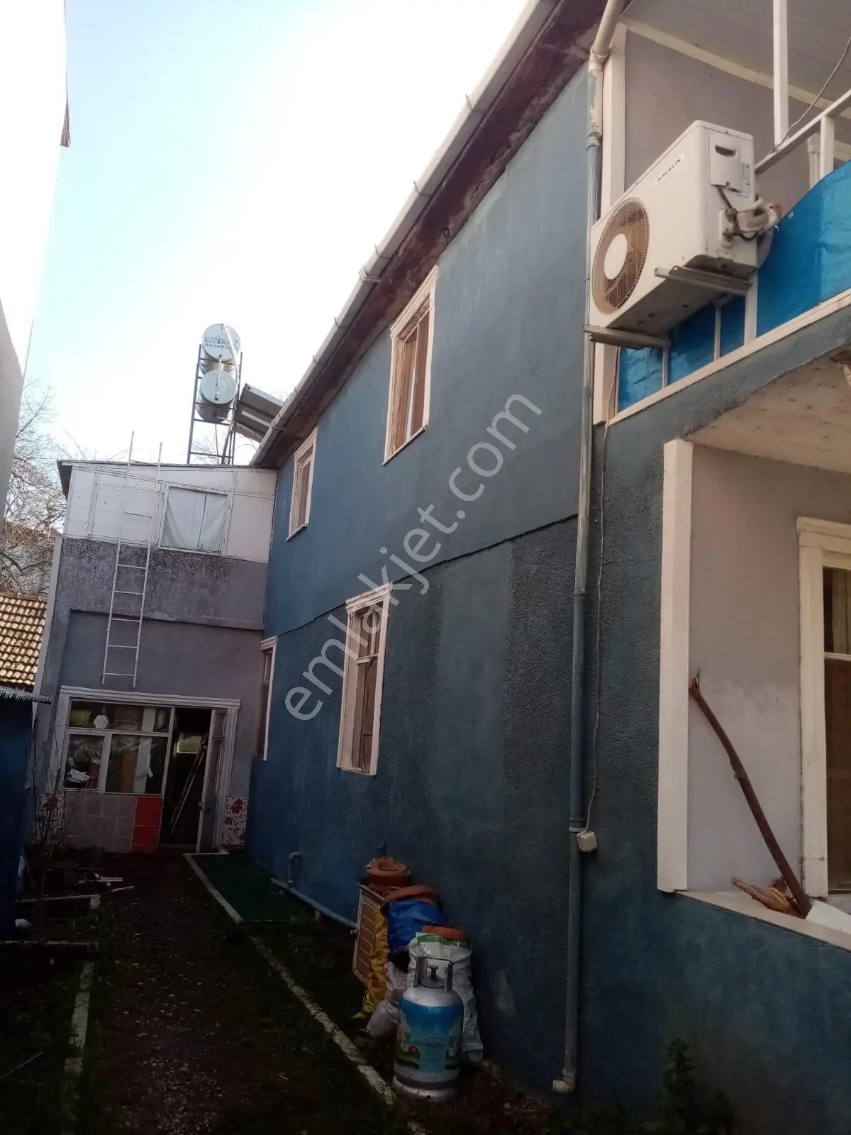 Güller Ve Meyve Ağaçları İçinde Huzurlu Bir Yaşam Sizi Bekliyor! - Görsel 2