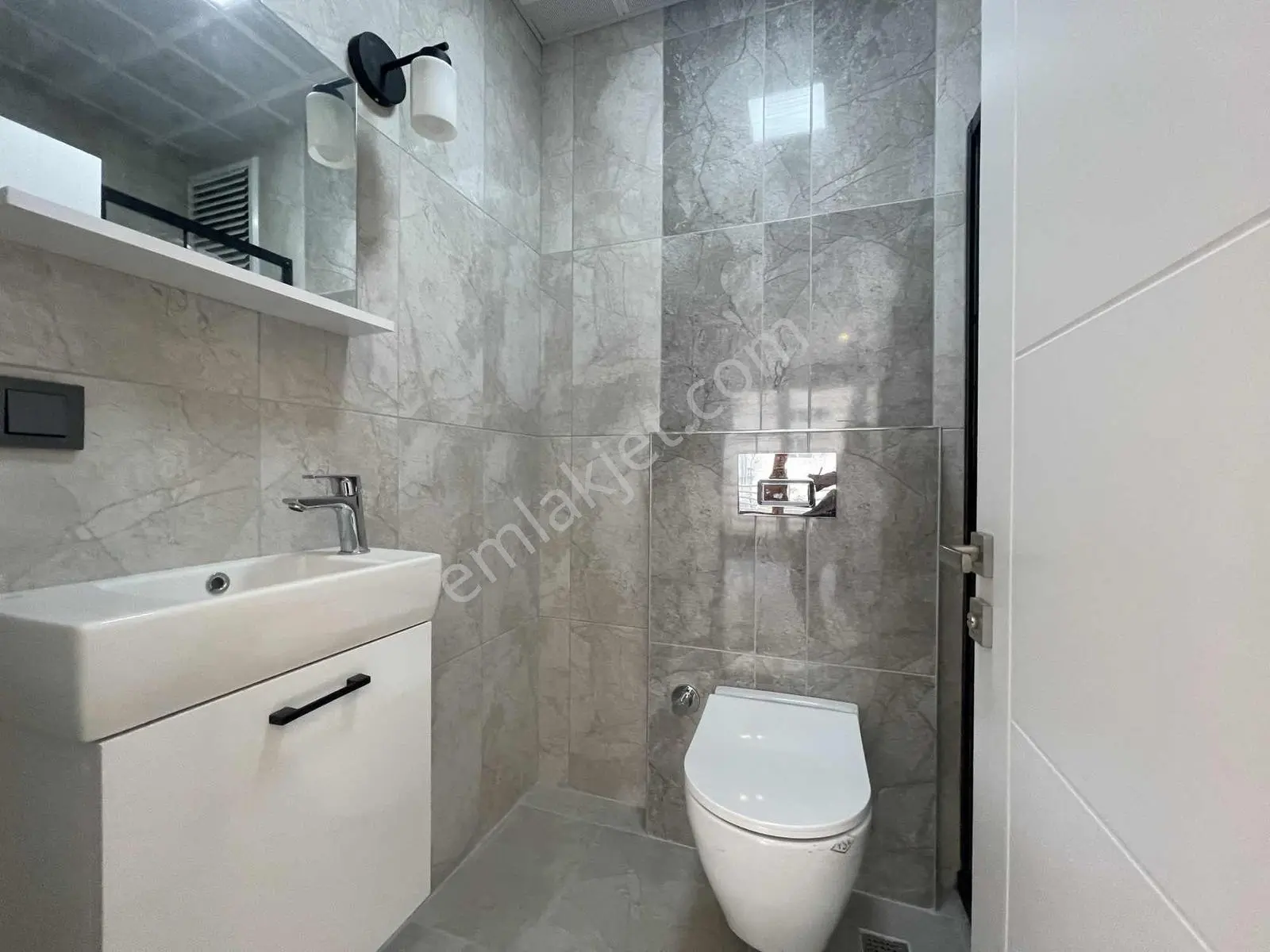 Bakırköy Merkezde Taşınmaya Hazır 3+1 110m2 Sıfır Satılık Daire - Görsel 4