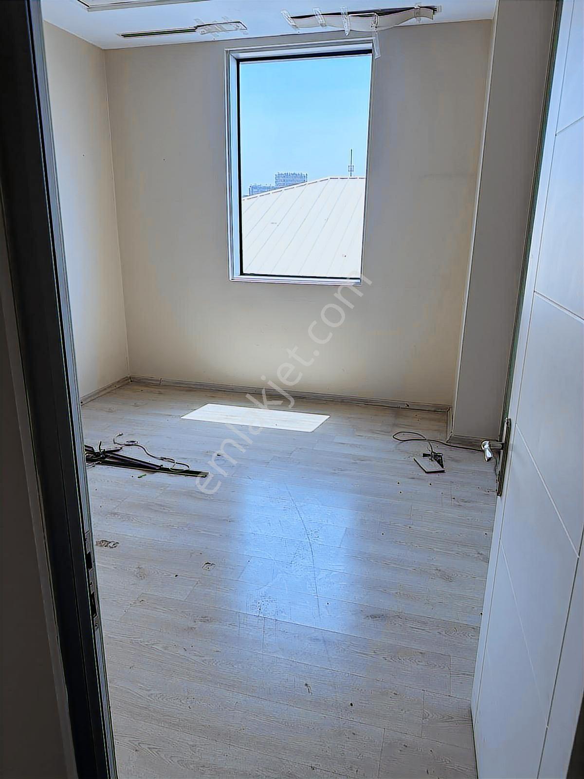 Bahçelievler Business Port Plazada Satılık Ofis Katı - Görsel 5