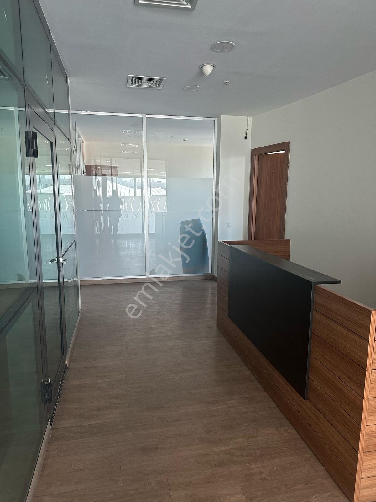 Bahçelievler Business Port Plazada Satılık Ofis Katı - Görsel 30