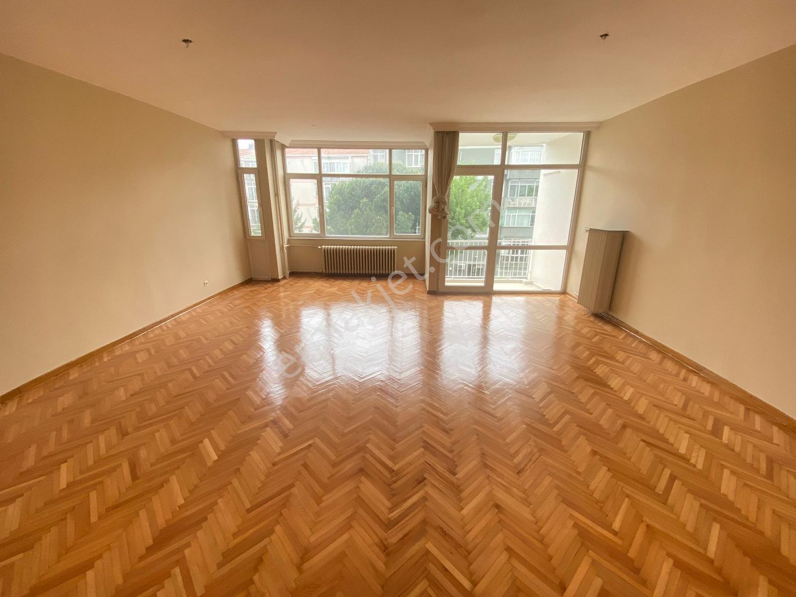 Ataköy 3-4 Kısım 's'bloklarda Süper Konum 170m2 3+1satılık Daire - Görsel 12