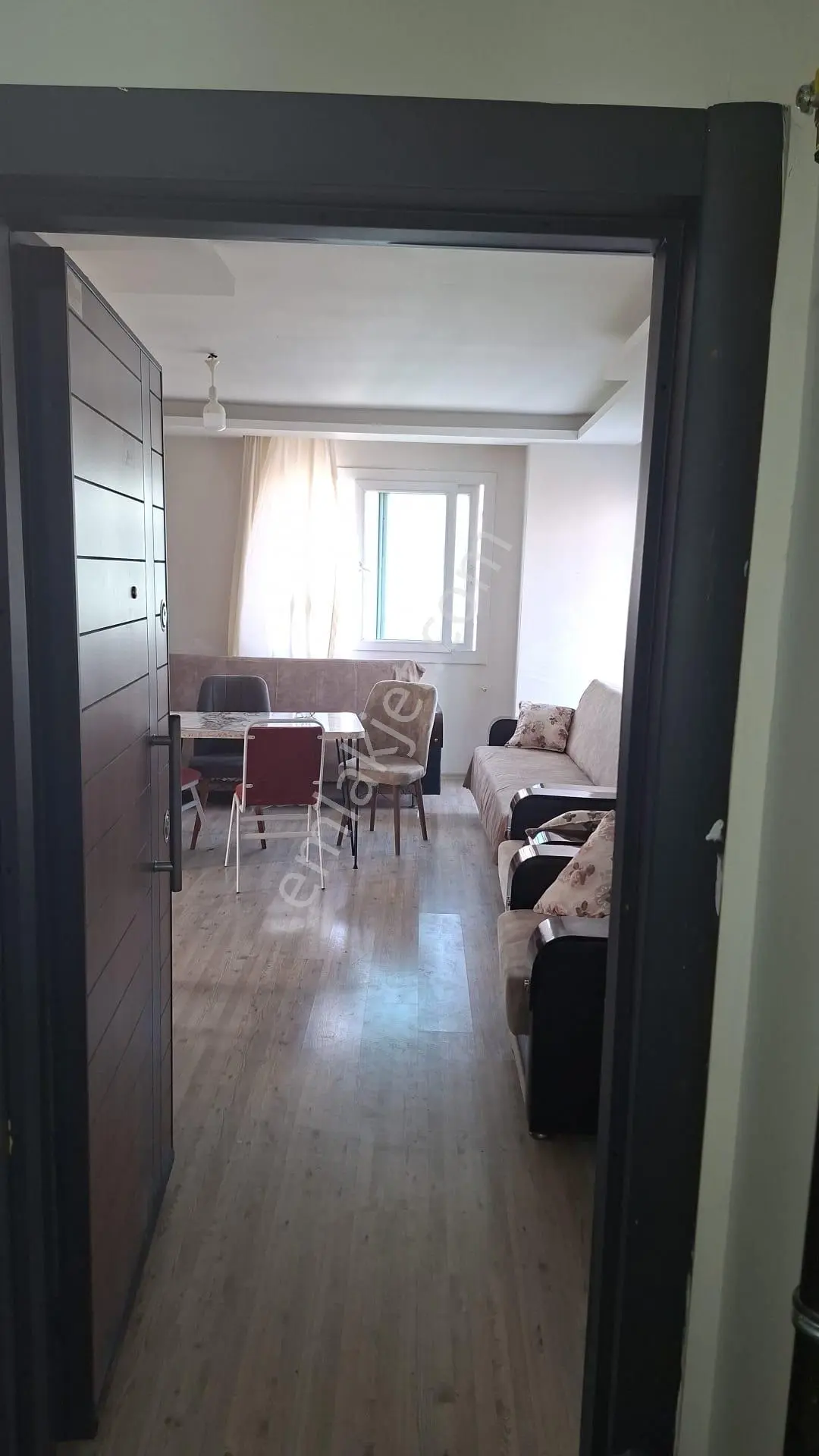 Çarkıparede Sağlık Ocağına ,ilim Yolu Bulvarına Yakın 1+1,5 Geniş Sahibinden Kiralık Geniş Daire - Görsel 5