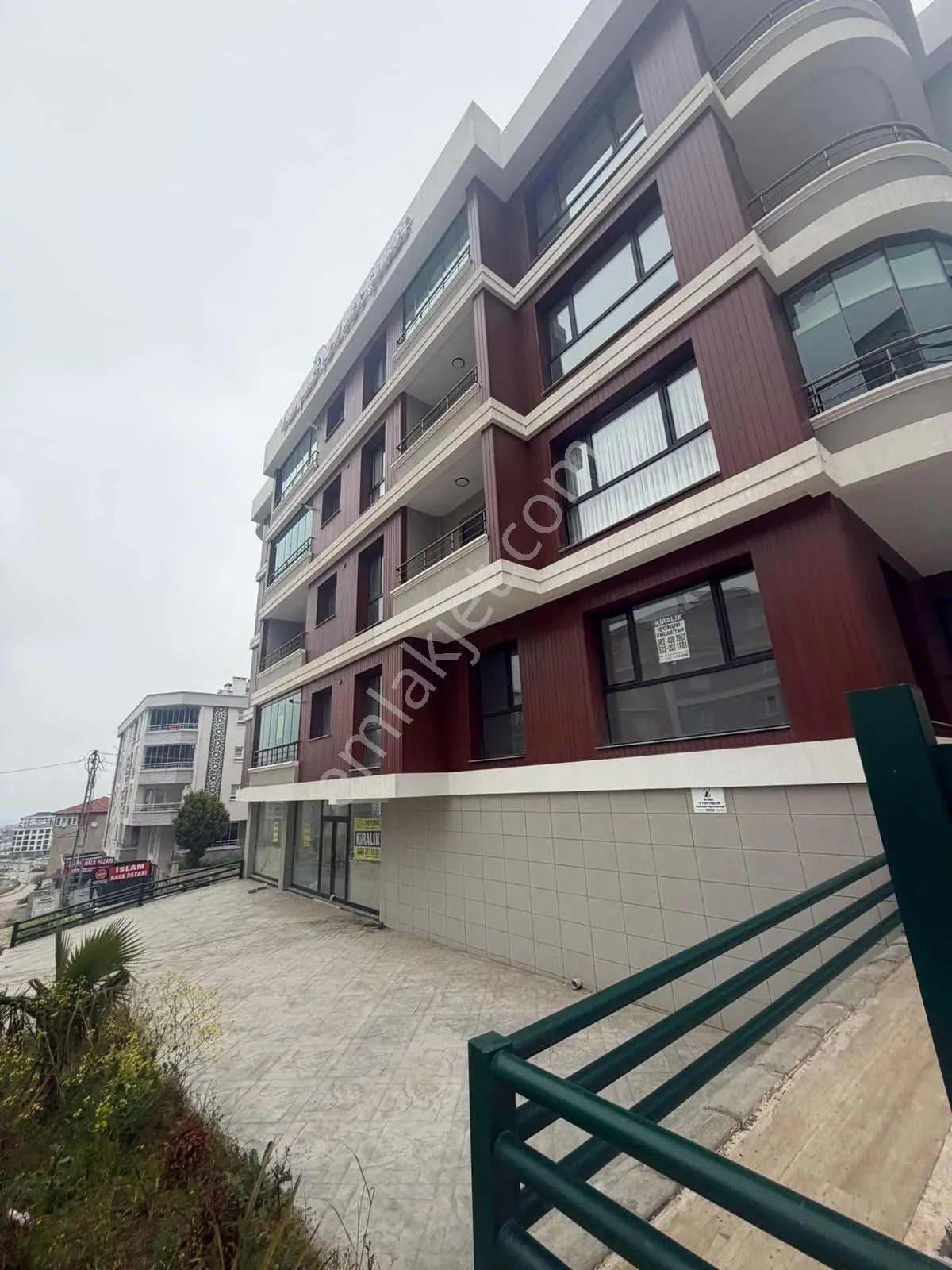 Balaç'ta Site İçerisinde Sıfır Lüks 2+1 Kiralık Daire