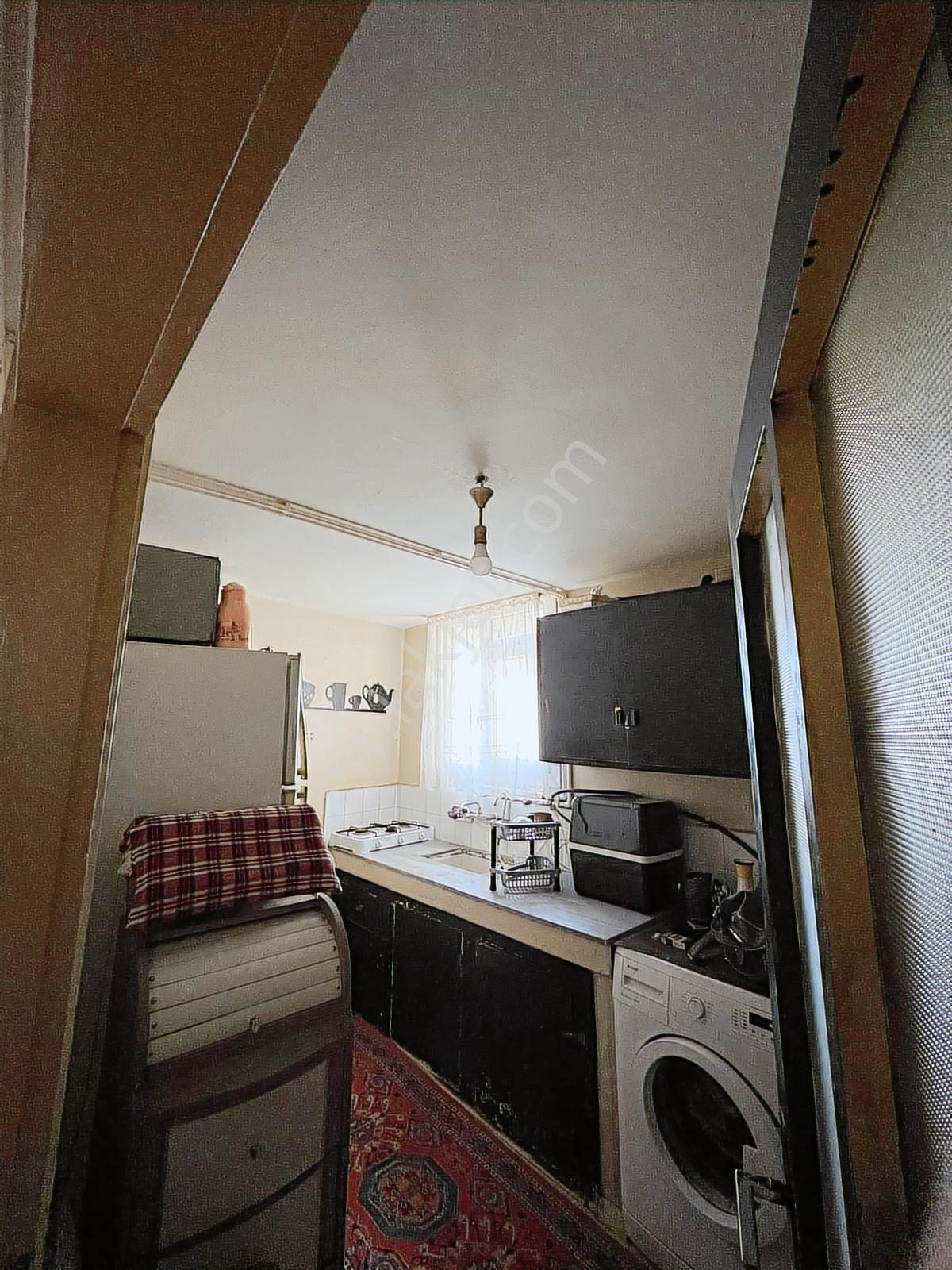 Bergama Bankalar Caddesi Şehrin Merkezinde Fırsat Daire! - Görsel 18