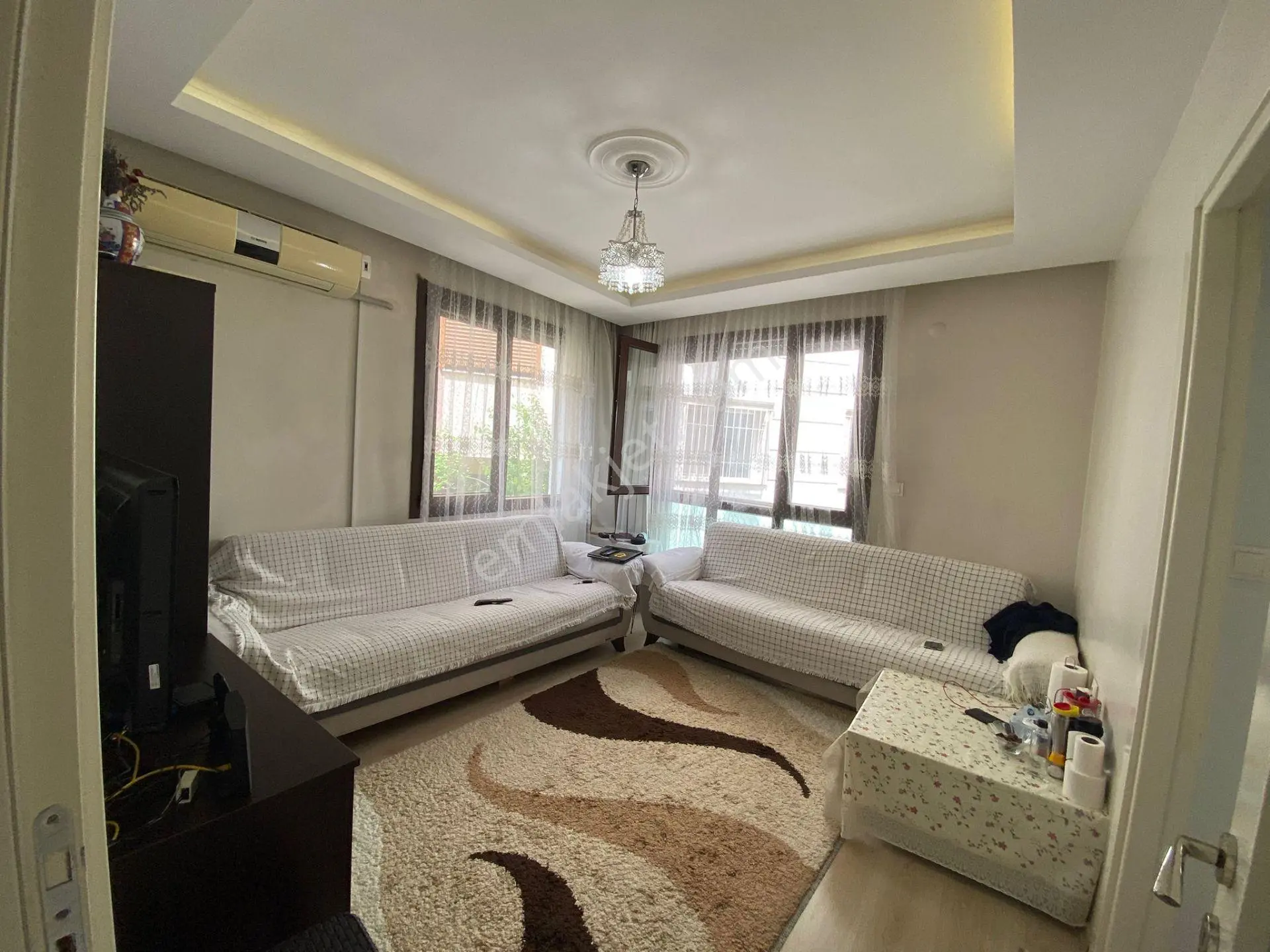 Acill Buca Şirinyer Merkez Yakını Hürriyet Mah.de 2+1 75m2 Ayrı Mutfak Dgazlı Arakat Satılık Daire