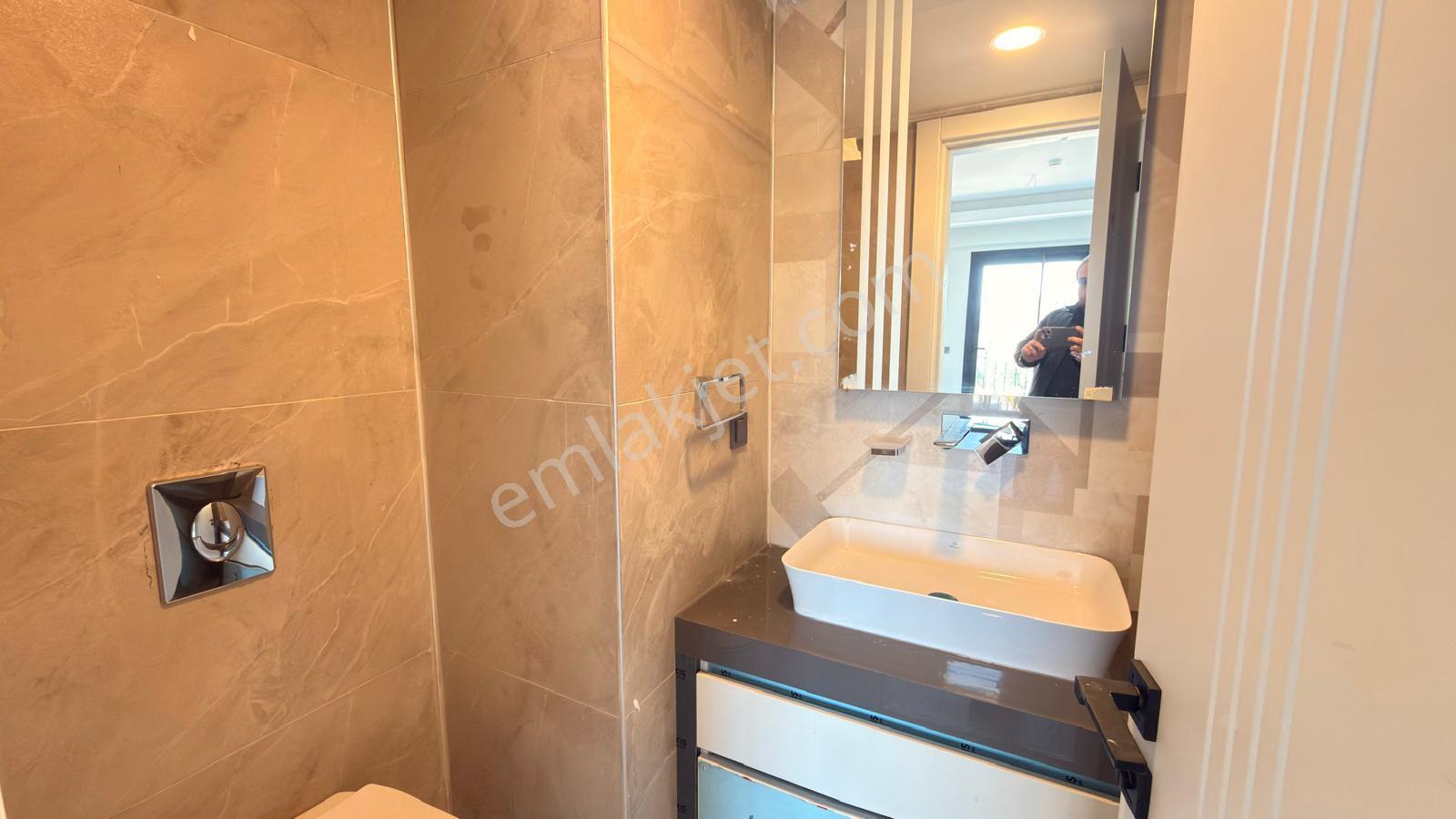 Bornova Yaşar Üniversitenin Yakını Yeni Lüks Satılık Daire - Görsel 6