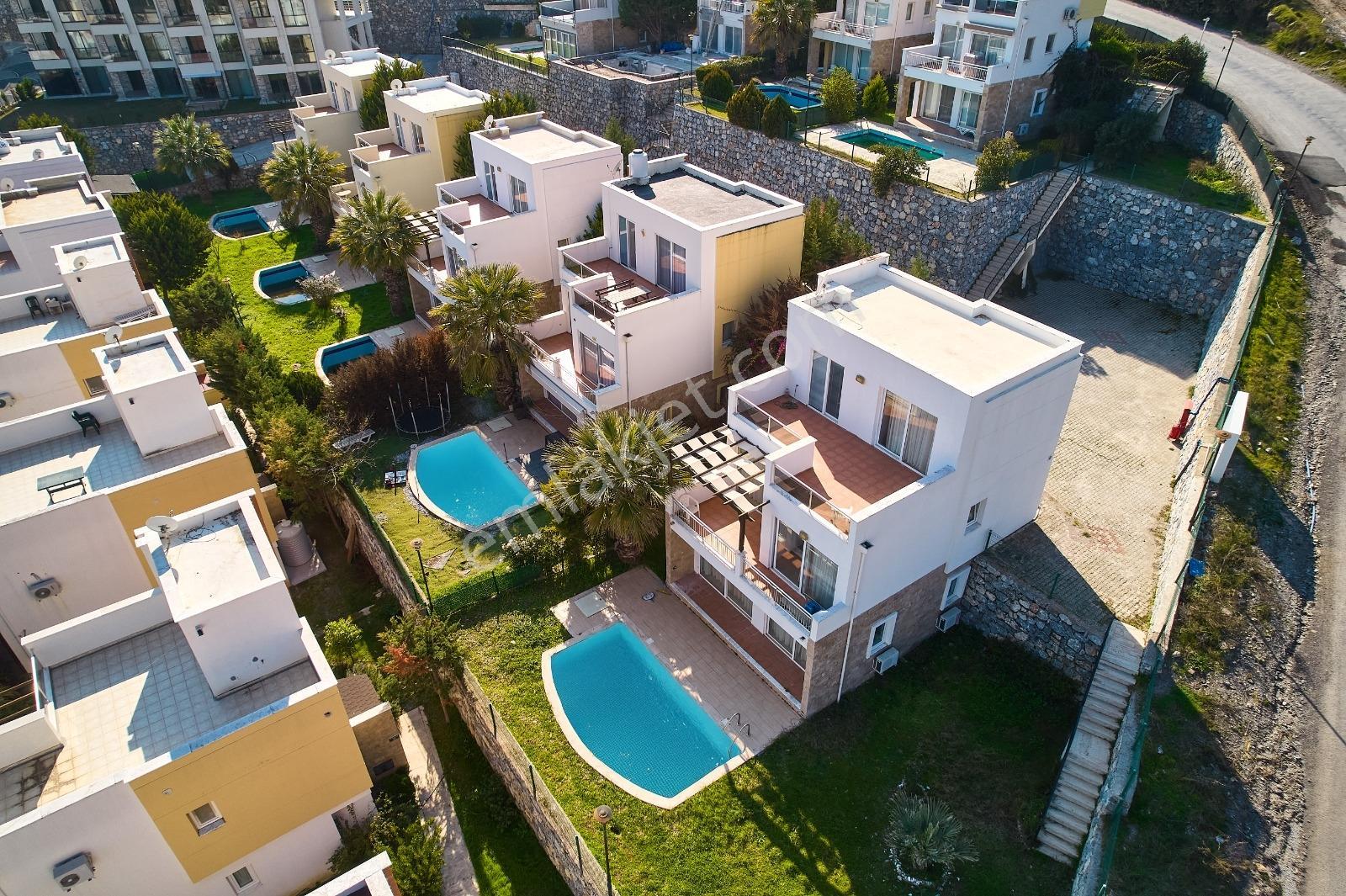 Kıyıkışlacıkta Deniz Manzaralı Fırsat Villalar - Görsel 11
