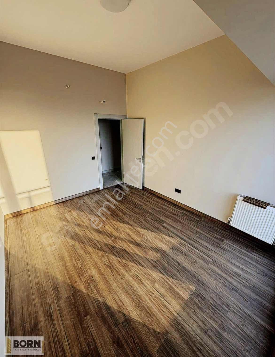 Bornovanın Lüks Projesinde 3+1 Kapalı Mutfaklı Köşe Daire. - Görsel 7