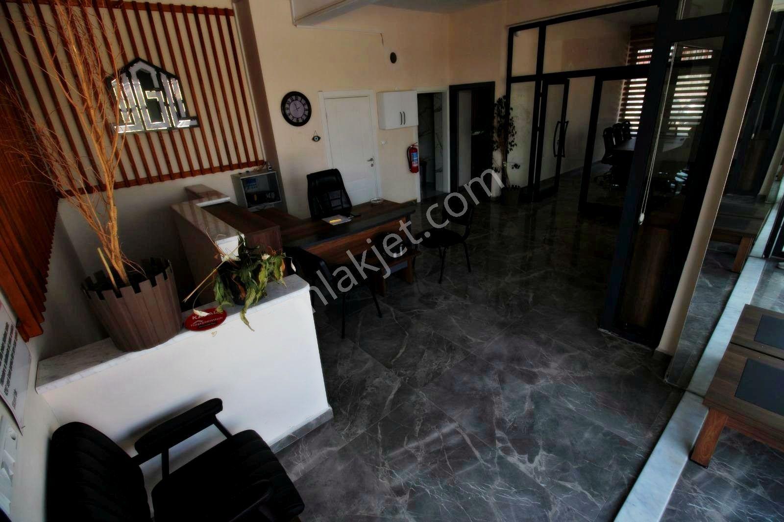 🛑🛑aktif'ten Burhaniye'de Ön Cephe 200m2 Kiralık Geniş 2+1 Dükkan - Görsel 14