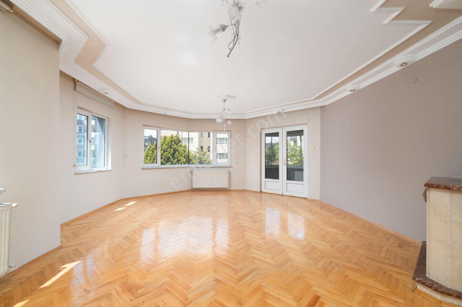 Remax Area’dan Gazi Caddesinde, Ferah Ve Masrafsız, 130 M² Daire - Görsel 5