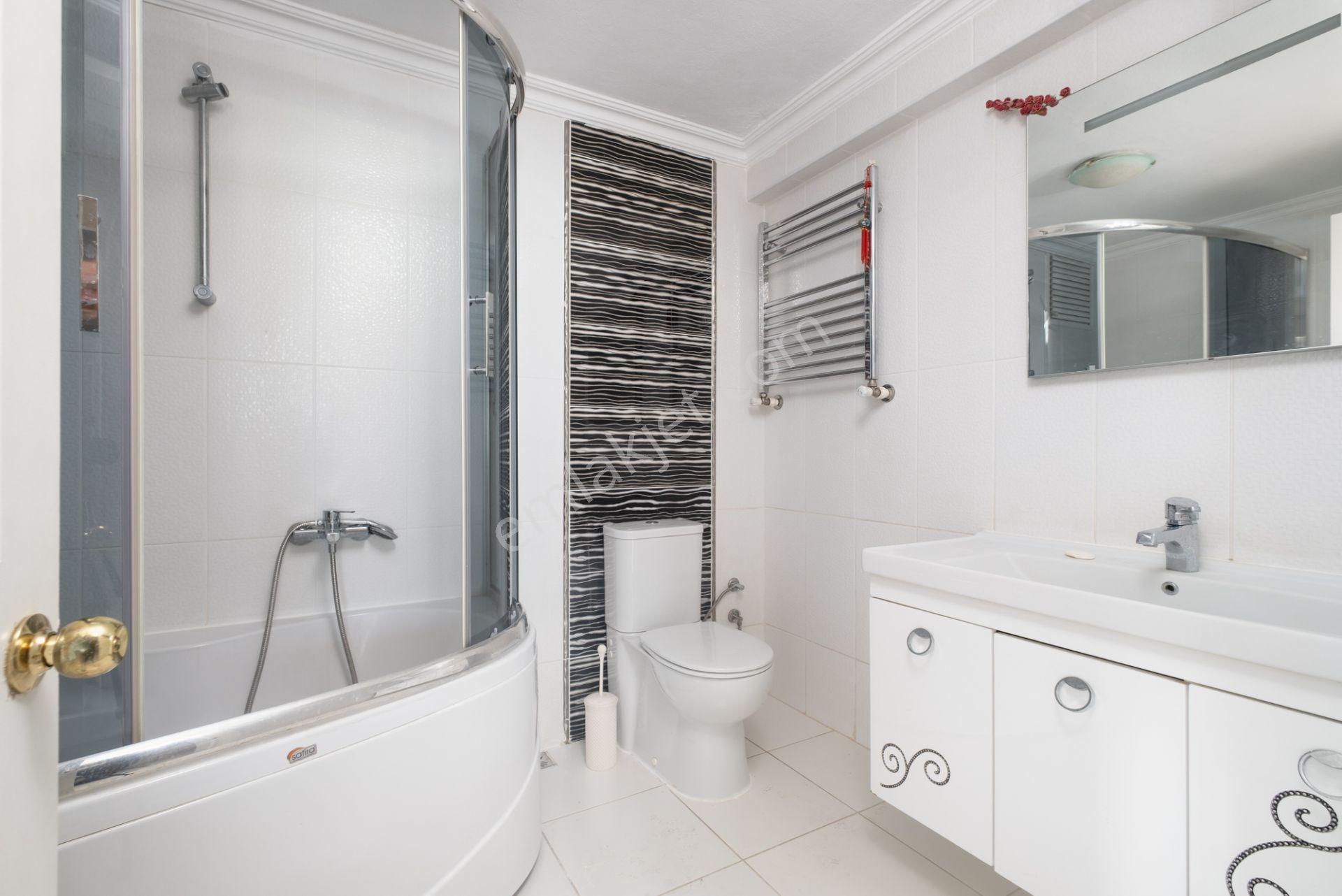 Remax Area’dan Gazi Caddesinde, Ferah Ve Masrafsız, 130 M² Daire - Görsel 20