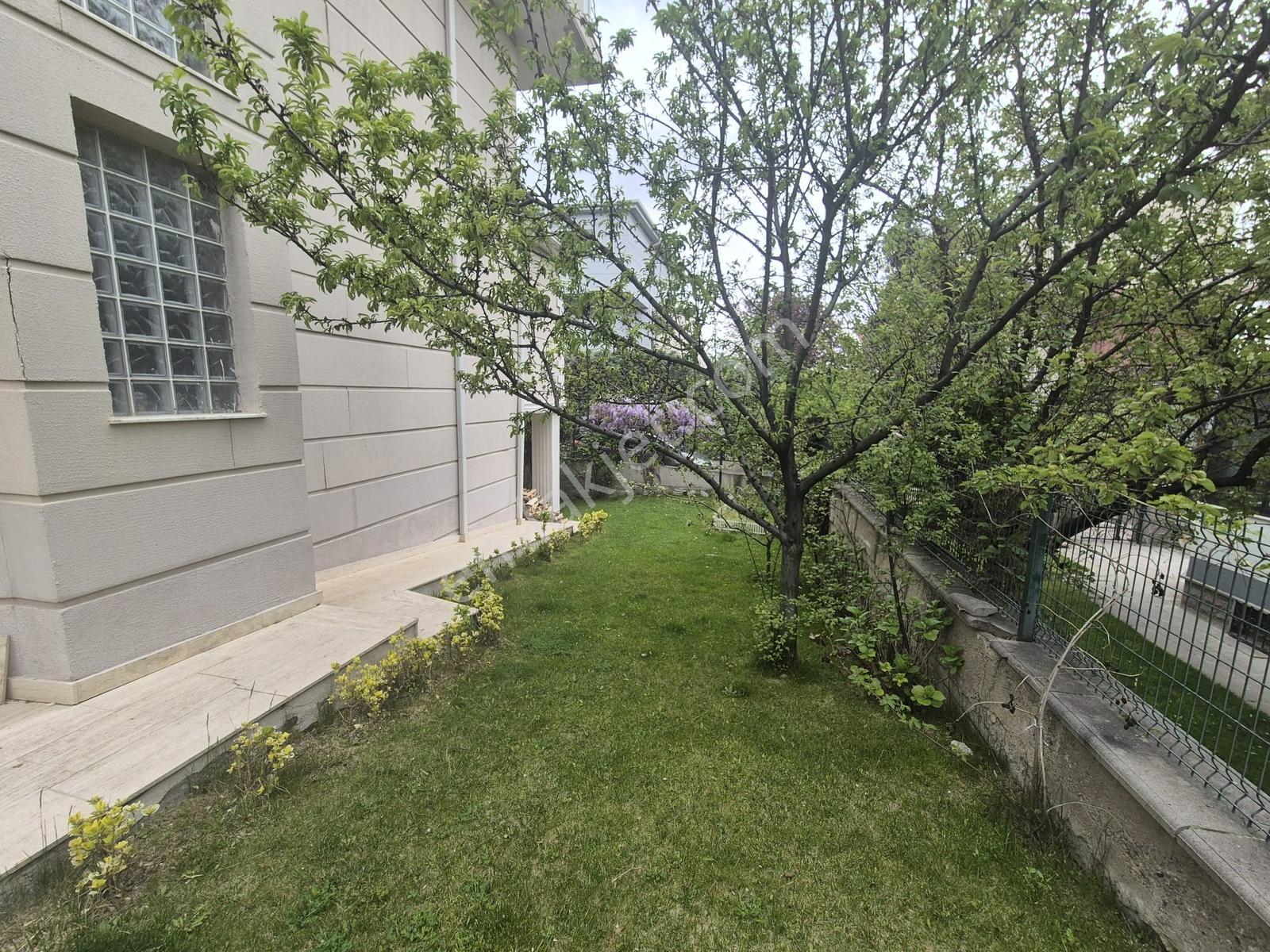 Erva'dan Yıldız 88 Sitesinde 5+2 Yapılı Köşe Villa - Görsel 28