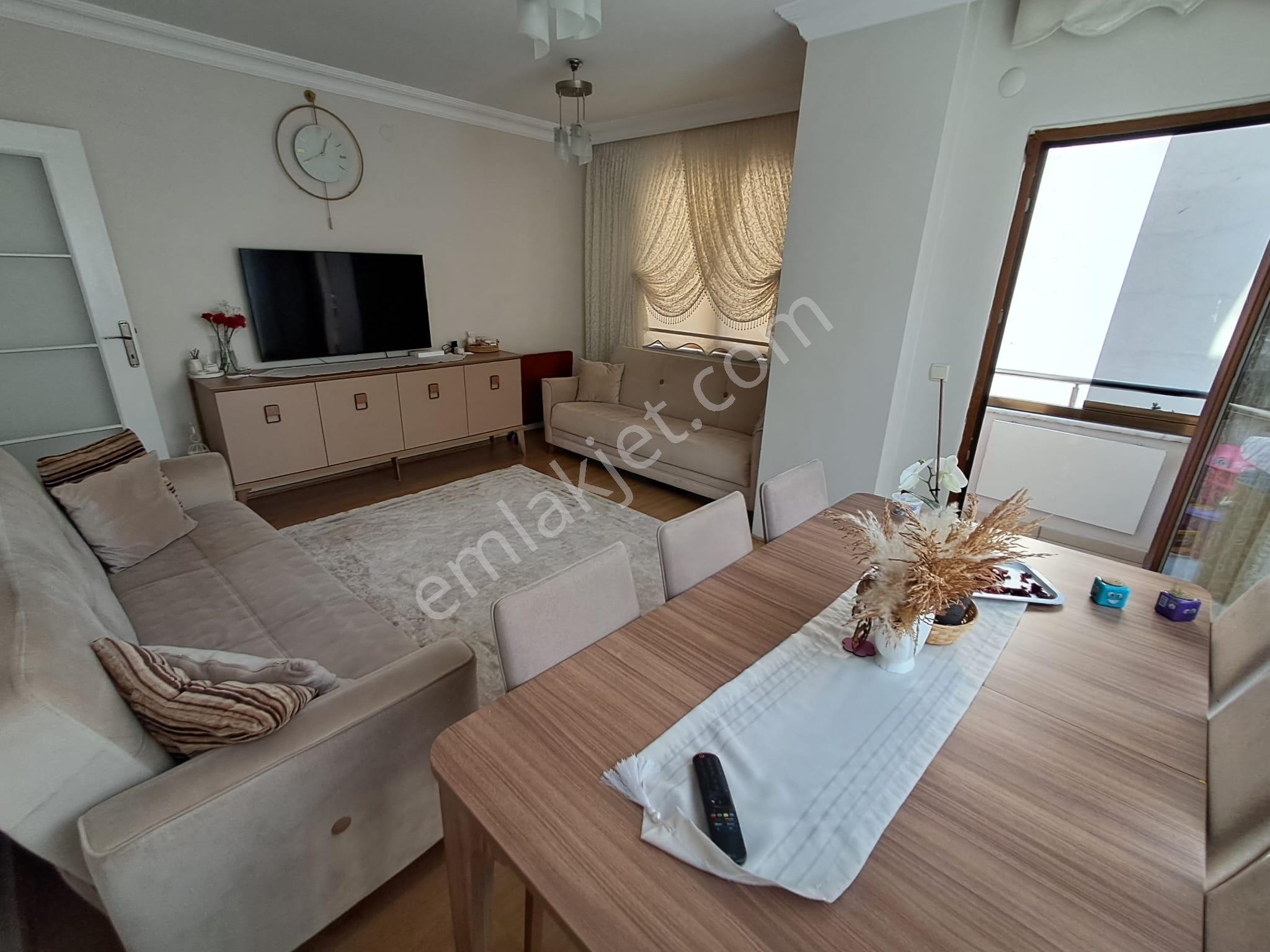 Oryaştan Ataşehir Kayışdağında Masrafsız 90m2 2+1 Arakat Daire - Görsel 5