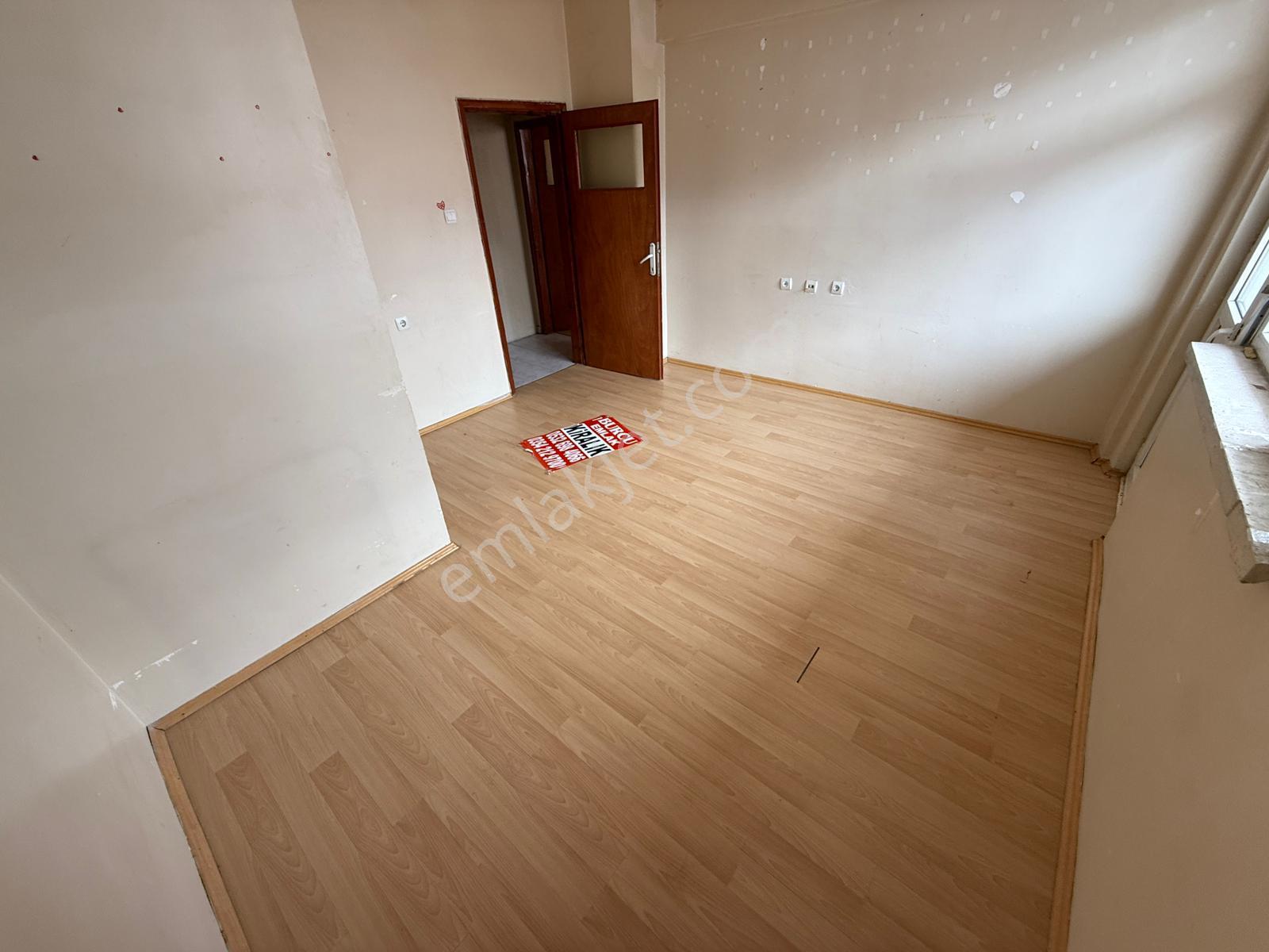 Köseoğlu Mahallesinde 3+1 Kiralık Daire --- Burcu Emlaktan - Görsel 4
