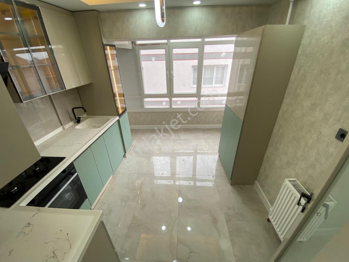 Sincan Selçuklu Mh 3+1 Ultra Lüks Yapılı Bağımsız Arakatta Daire - Görsel 4