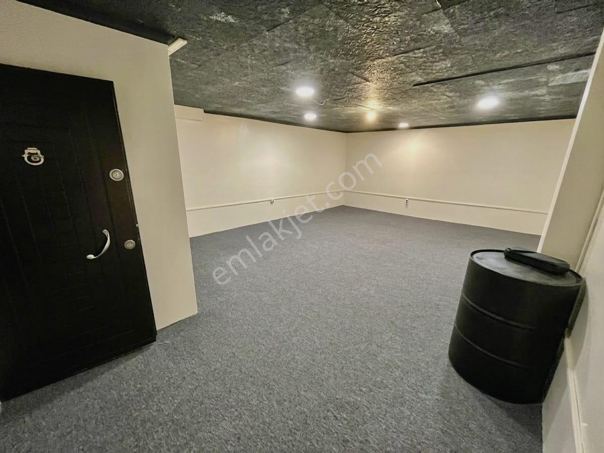 Kartal Cumhuriyet Mahallesi Kiralık Depolu Dükkan - Görsel 10