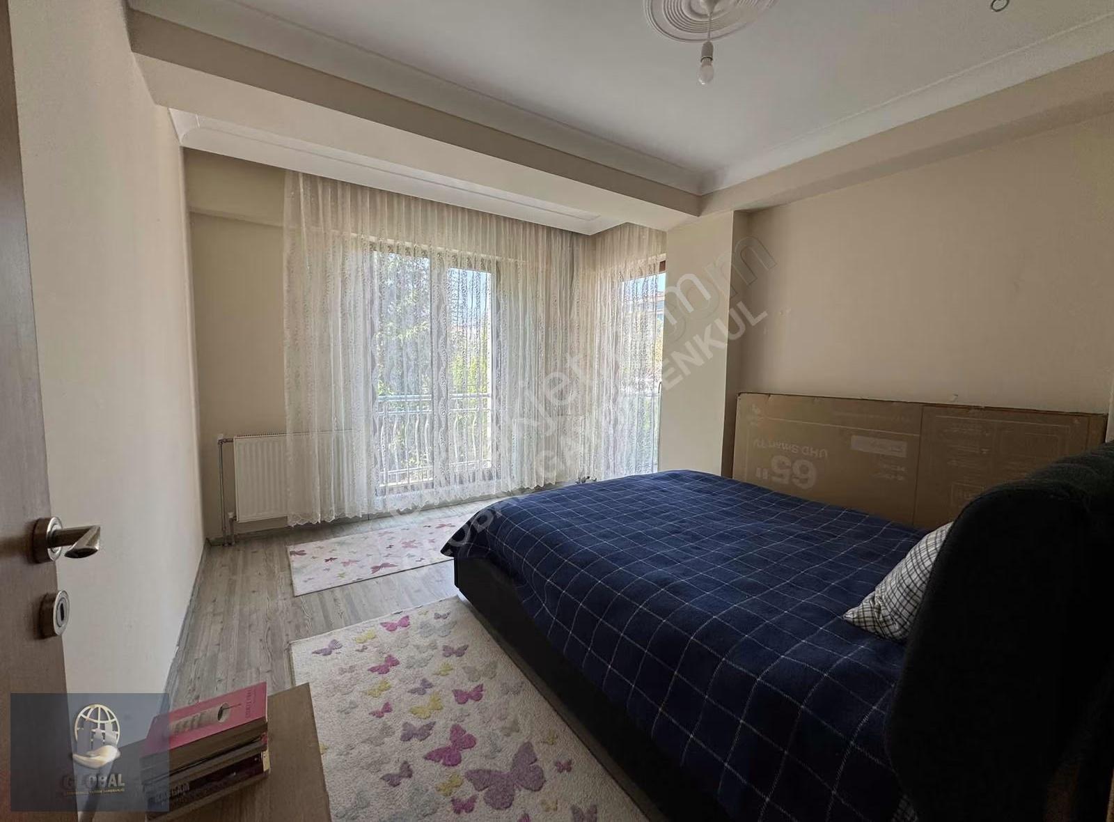Çorlu Rumeli Mahallesi Arakat 10 Yaş 2+1 Satılık Daire !! - Görsel 15