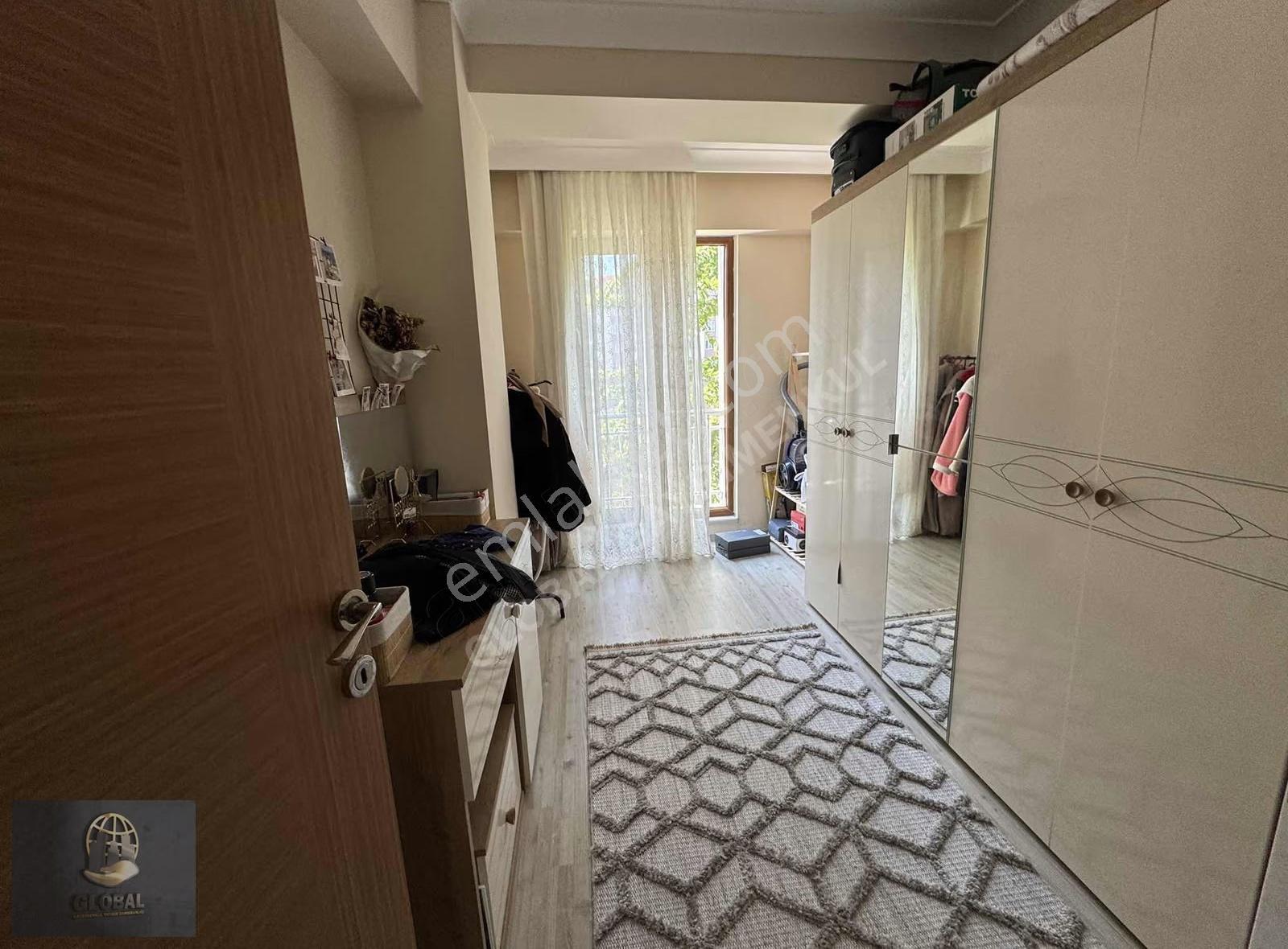 Çorlu Rumeli Mahallesi Arakat 10 Yaş 2+1 Satılık Daire !! - Görsel 11