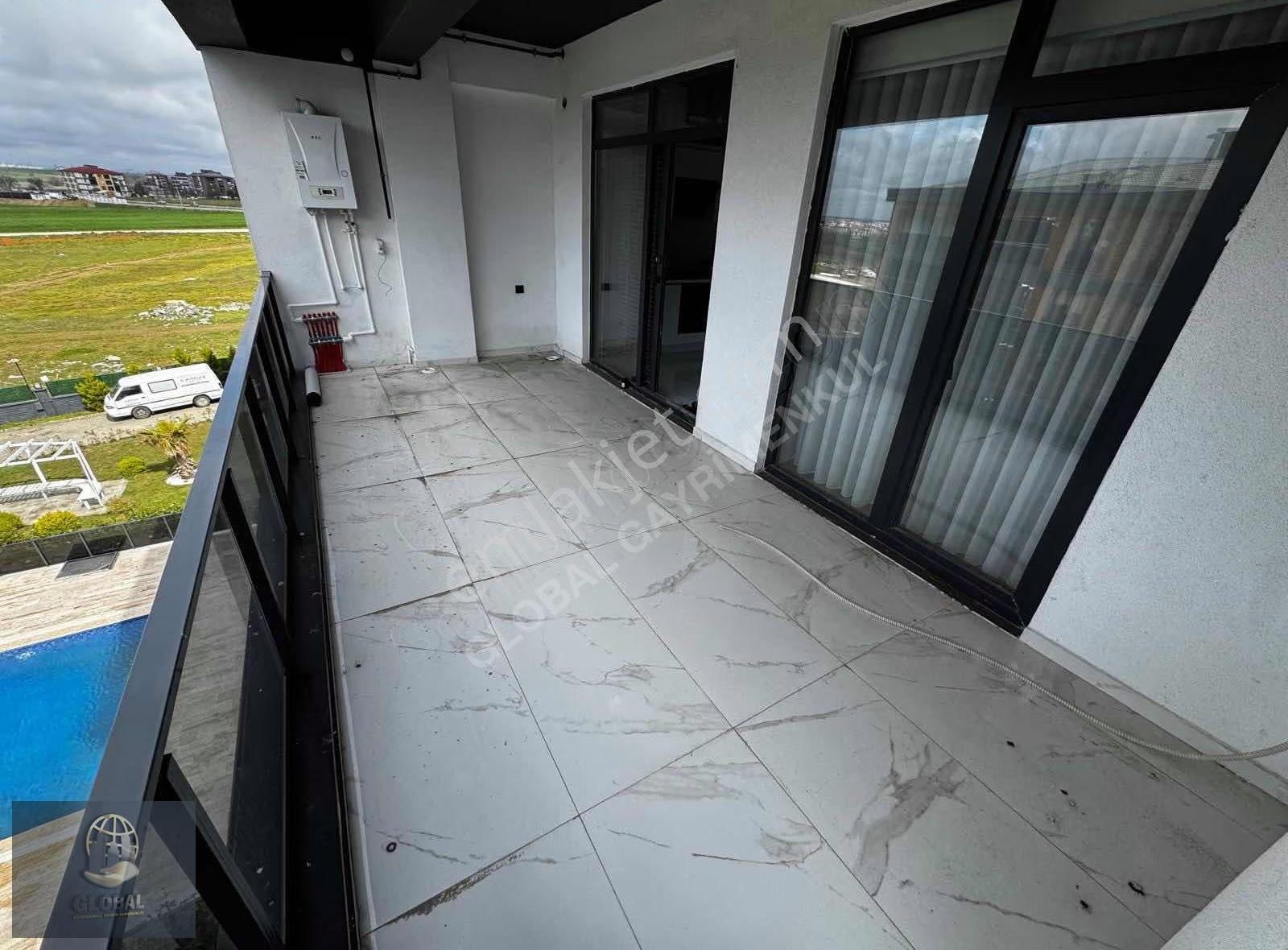 Hürriyet Mah 160m2 Yatay Mimari Lüx Site İçi Araç Takasına Uygun - Görsel 3