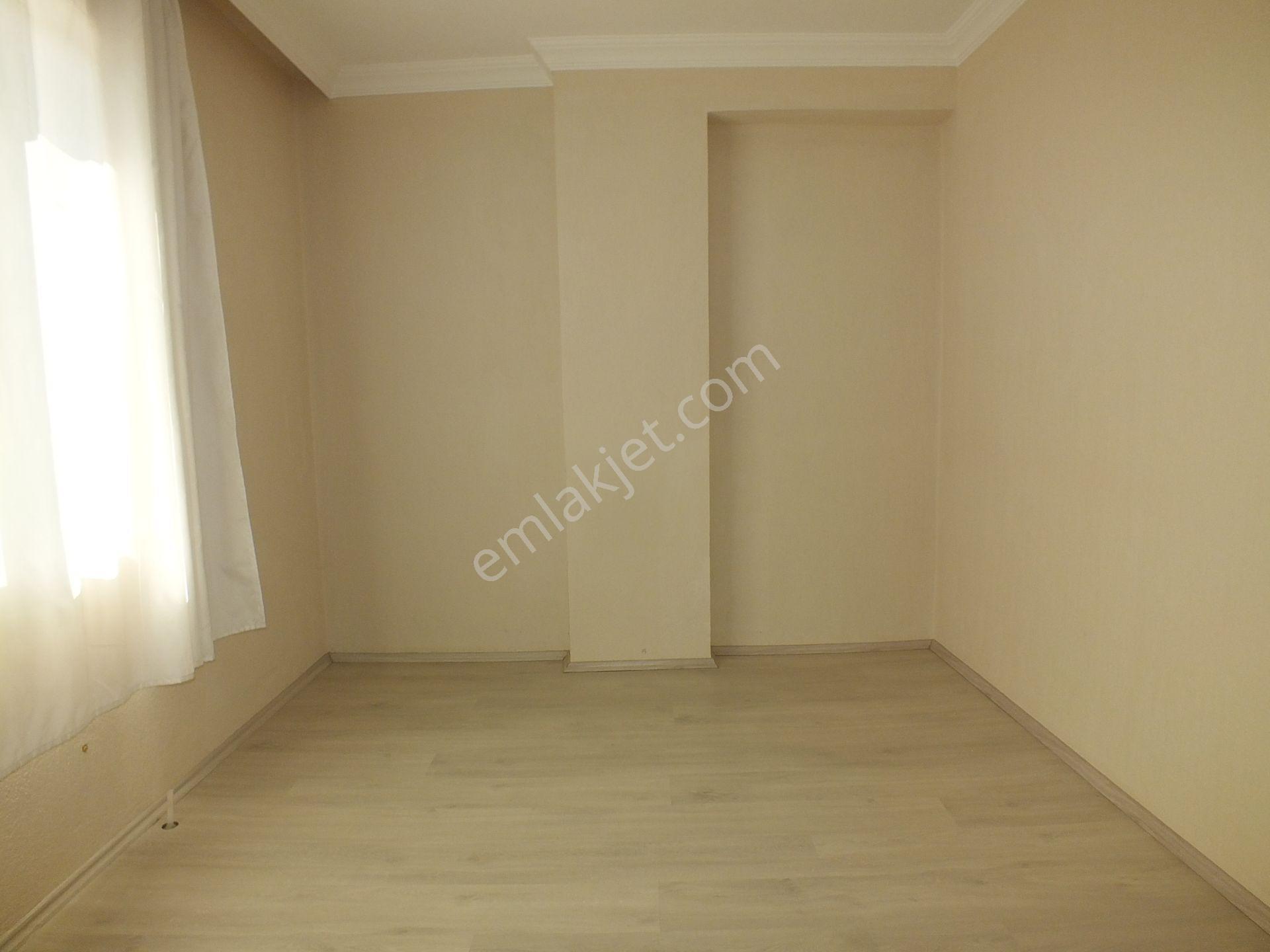 Sümer Mahallesi Beşeylül Caddesinde Kiracılı 1+1 Daire - Görsel 6