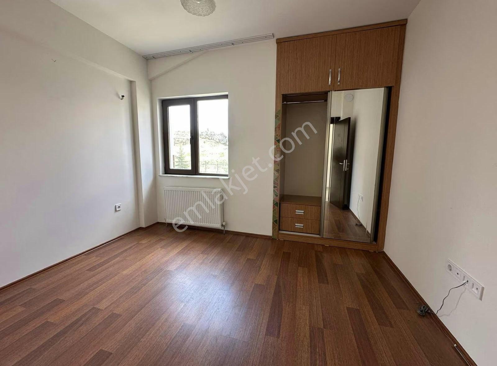 İncek Tulumtaş Da 6+2 Şömineli Kiralık Villa - Görsel 17