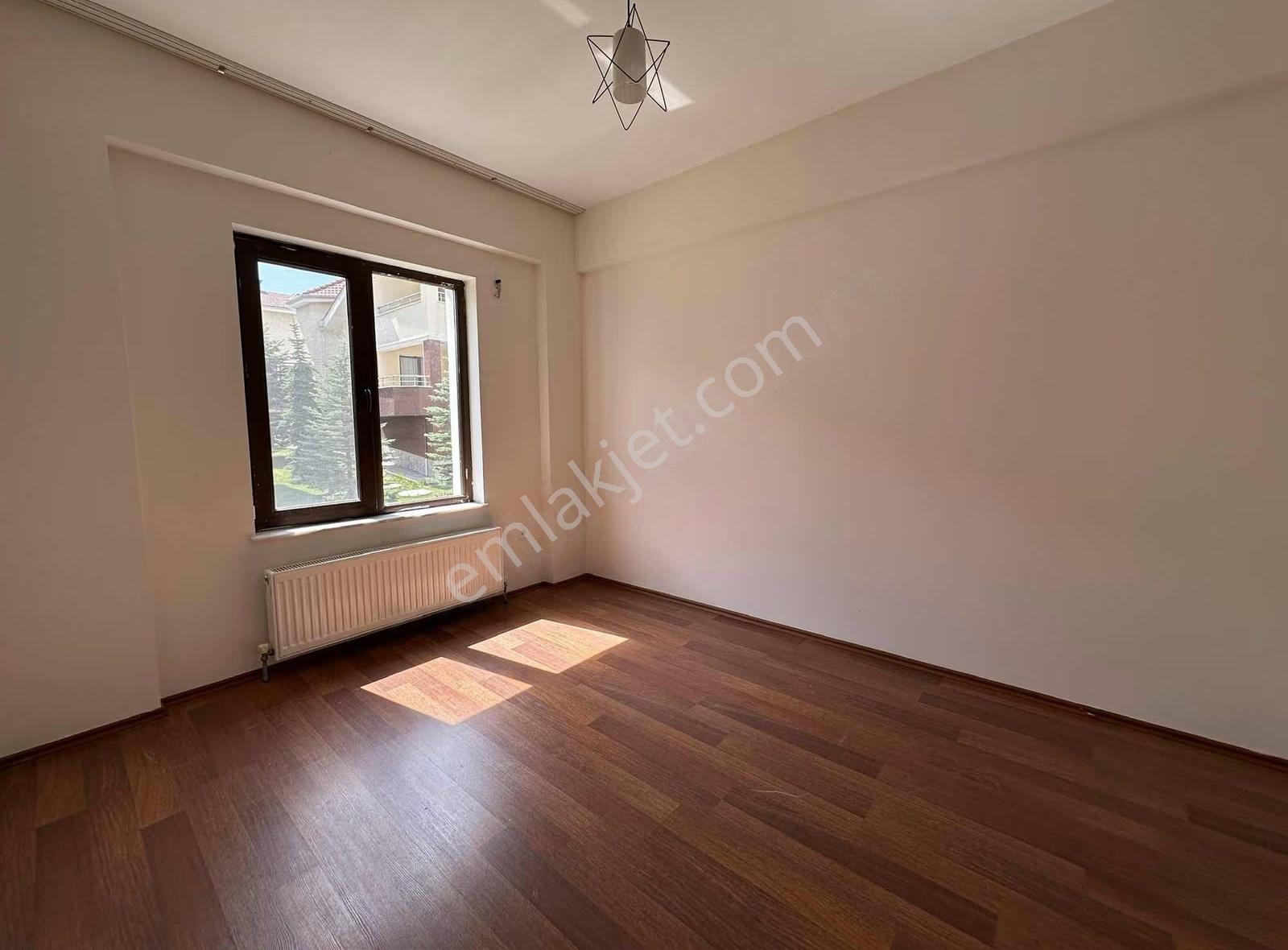 İncek Tulumtaş Da 6+2 Şömineli Kiralık Villa - Görsel 16