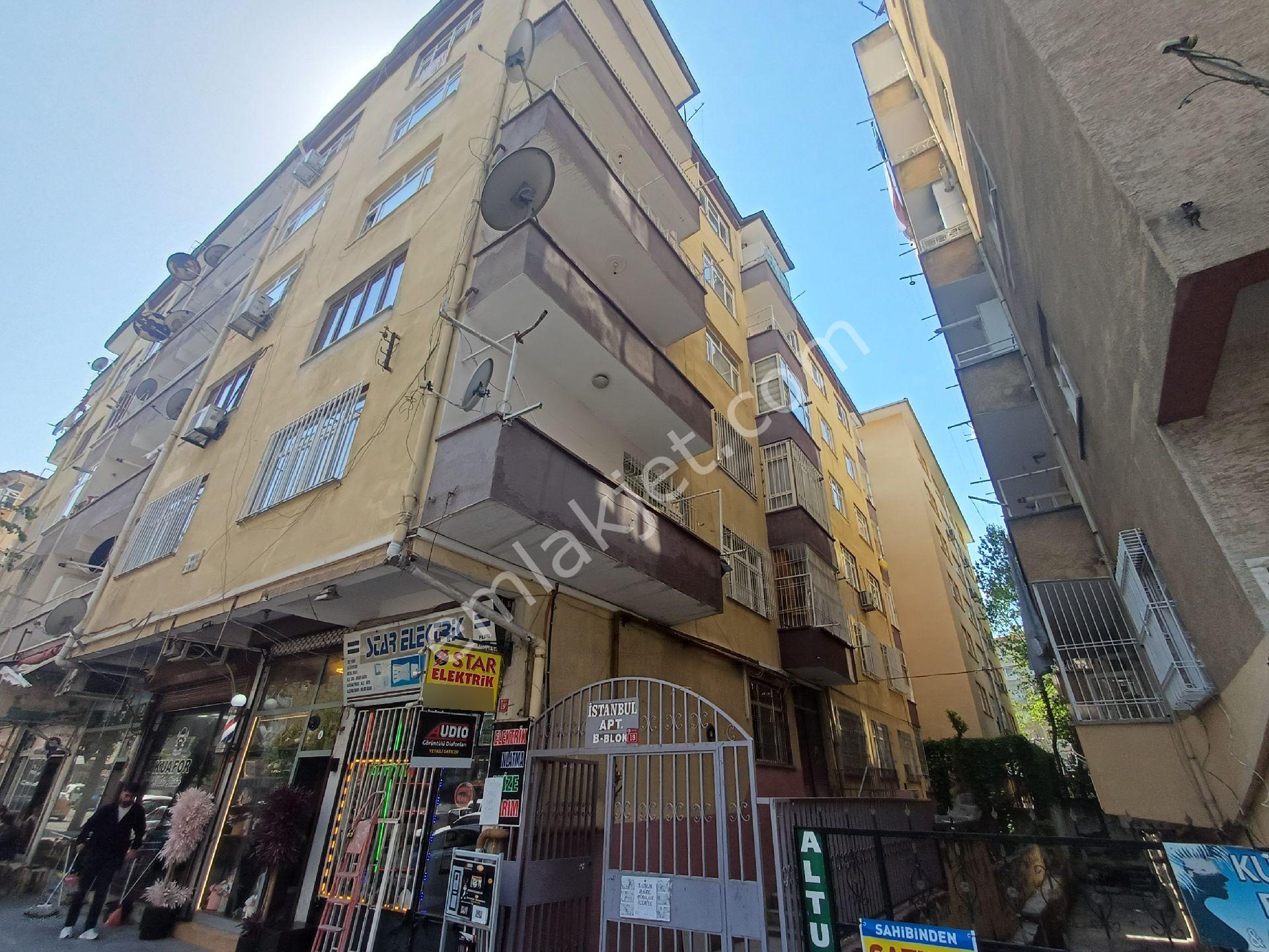 Satılık 3+1 Rızvanağa Cad Kışla 1. Sok Tezgel Market Karşısı - Görsel 15