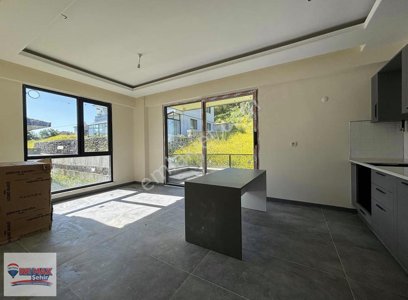 Remax Şehir Yalova Kadıköy'de Satılık Geniş 1+1 Daire - Görsel 23