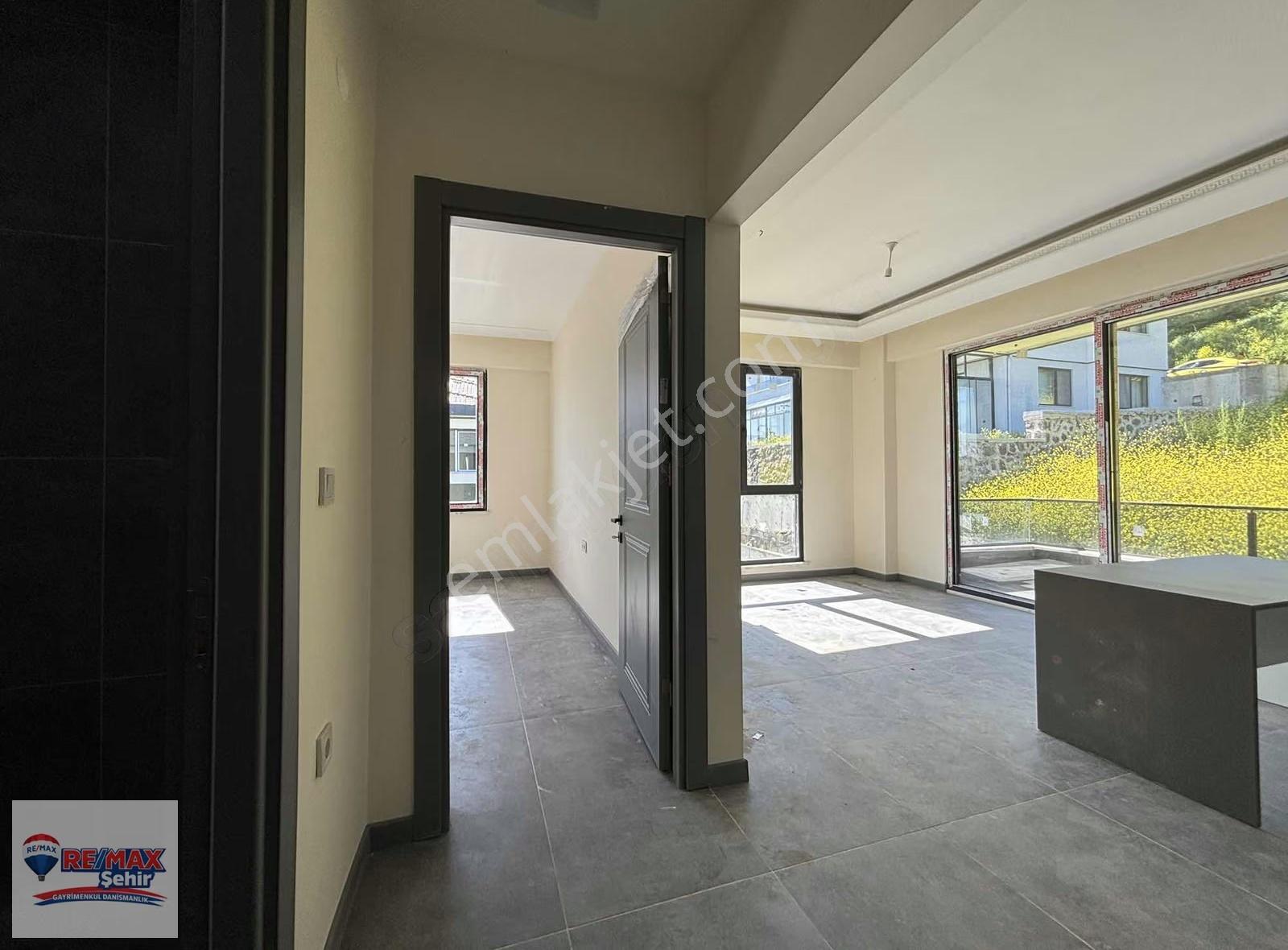 Remax Şehir Yalova Kadıköy'de Satılık Geniş 1+1 Daire - Görsel 19