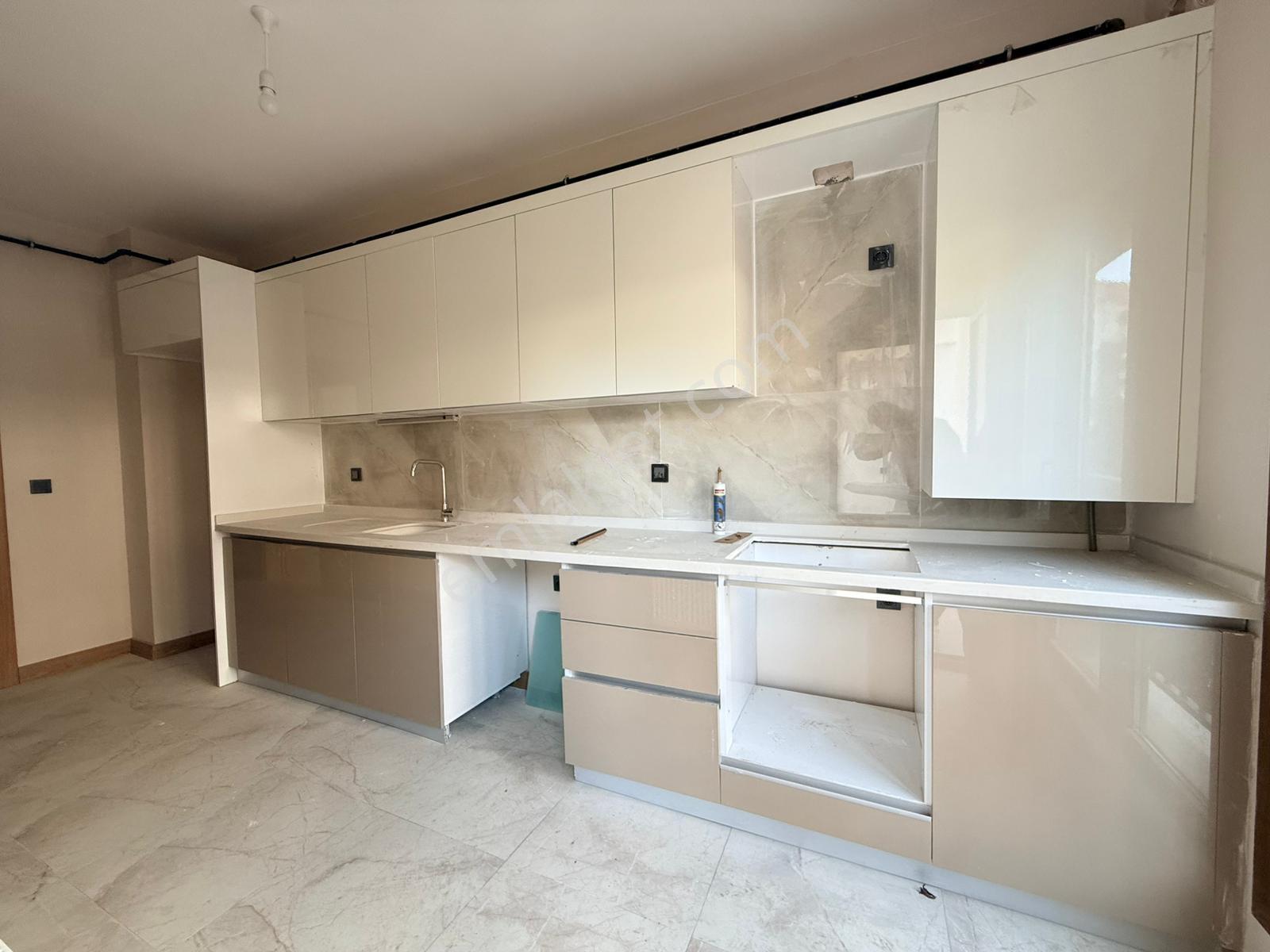 Kağıthane Merkez Mh. Toki Hizmet Sitesi 2+1 Satılık Daire - Görsel 10