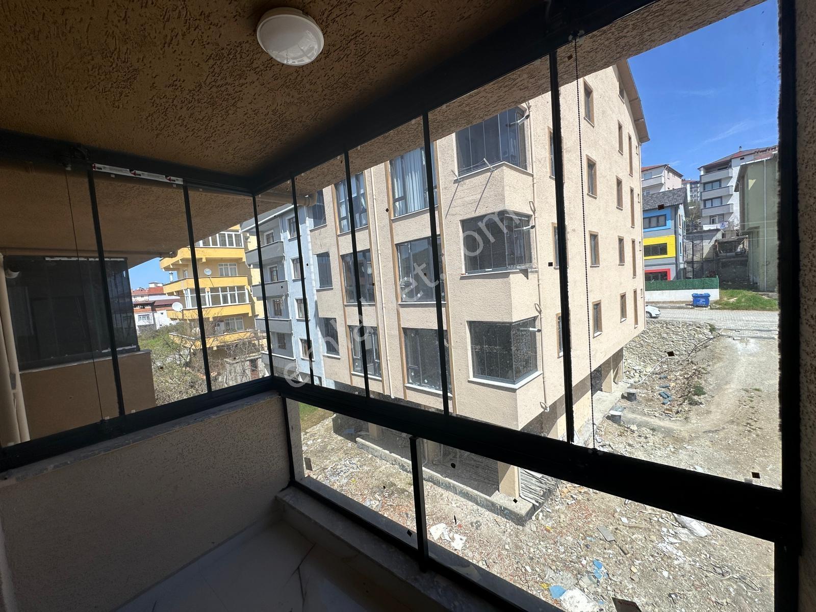 Akçakoca Merkezde 3+1 Mutfak Ayrı Sıfır Lüx Daire - Görsel 20