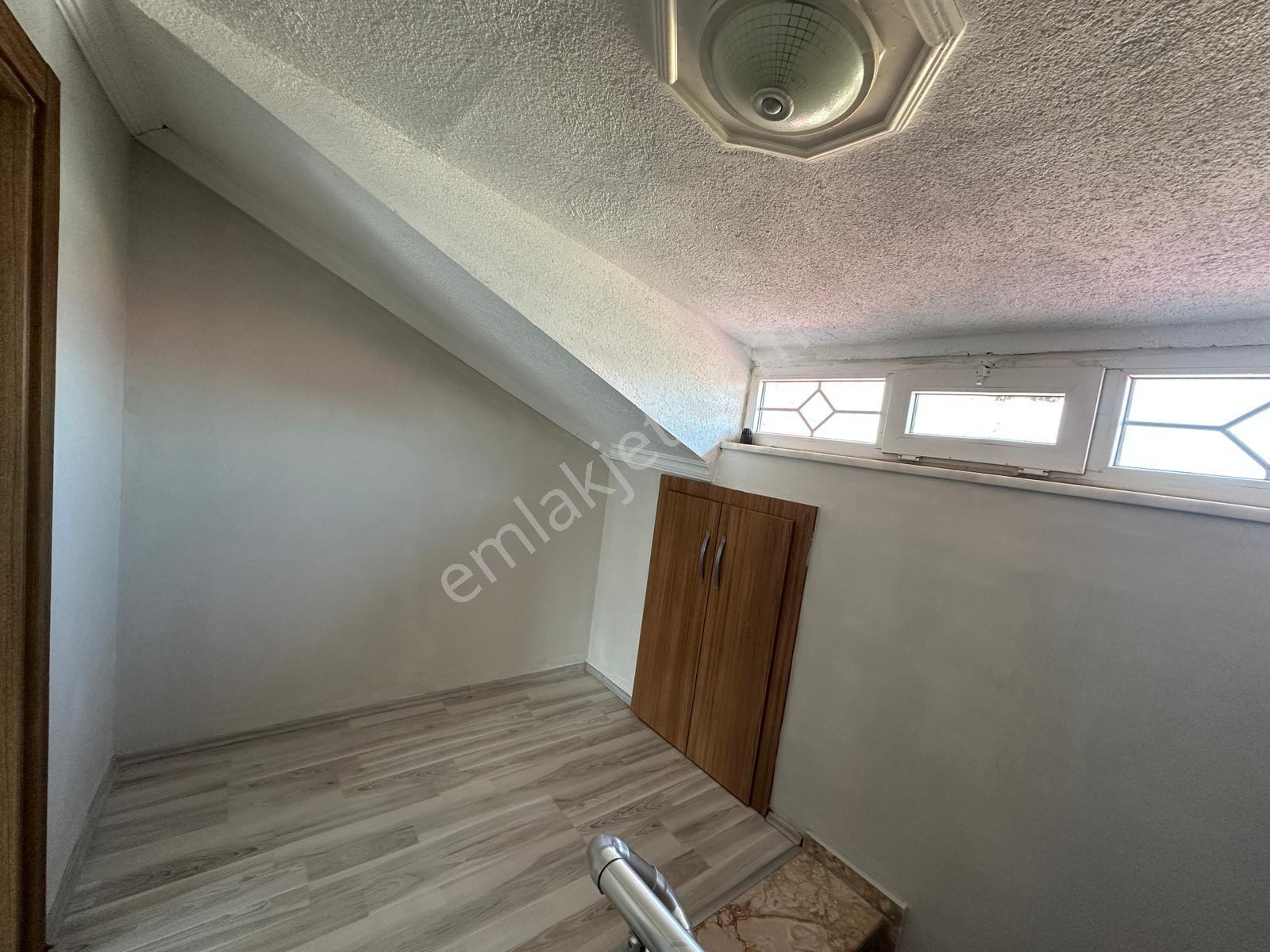 Kocaali Yalı Mahallesinde Kiralık Tribleks Villa - Görsel 28