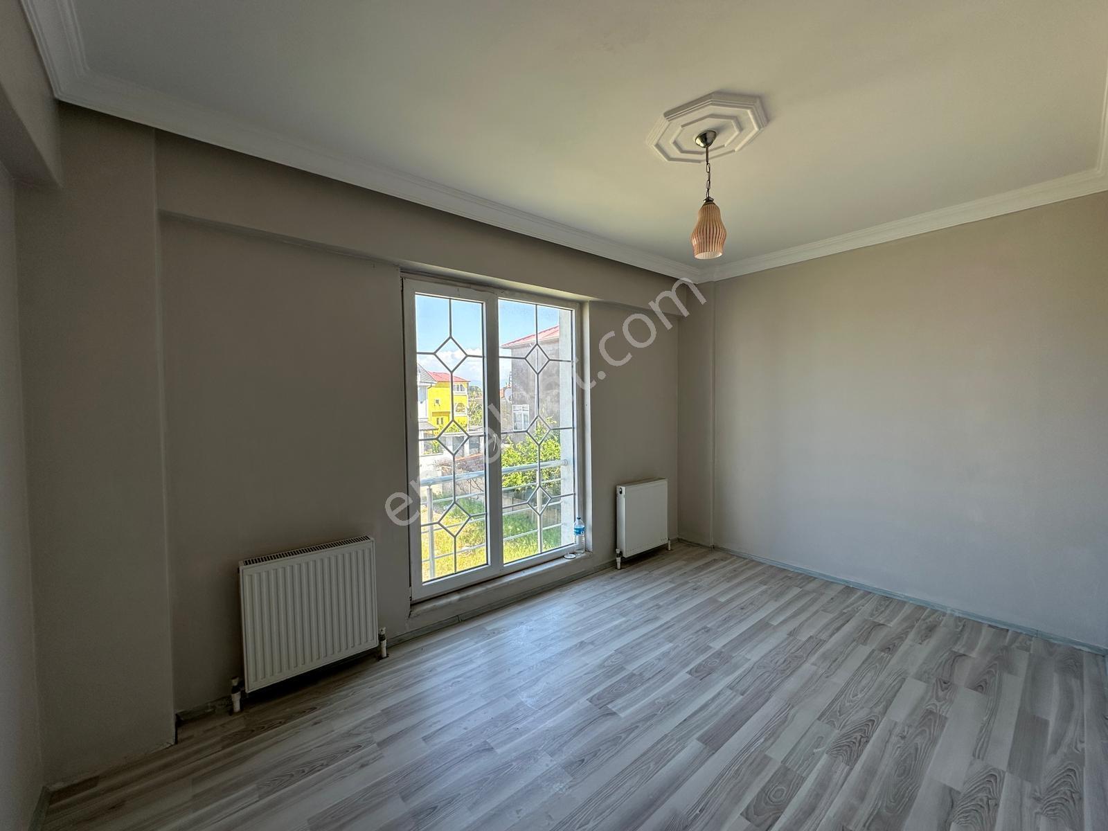Kocaali Yalı Mahallesinde Kiralık Tribleks Villa - Görsel 21