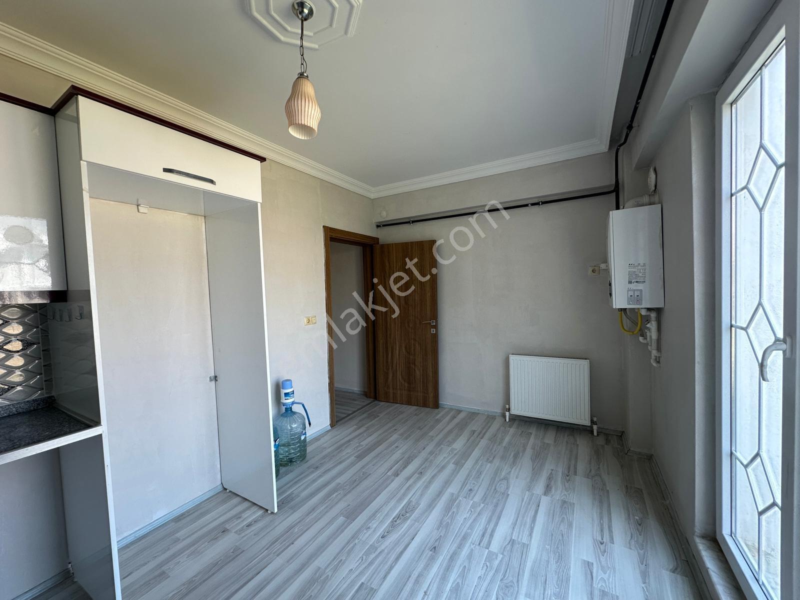 Kocaali Yalı Mahallesinde Kiralık Tribleks Villa - Görsel 4